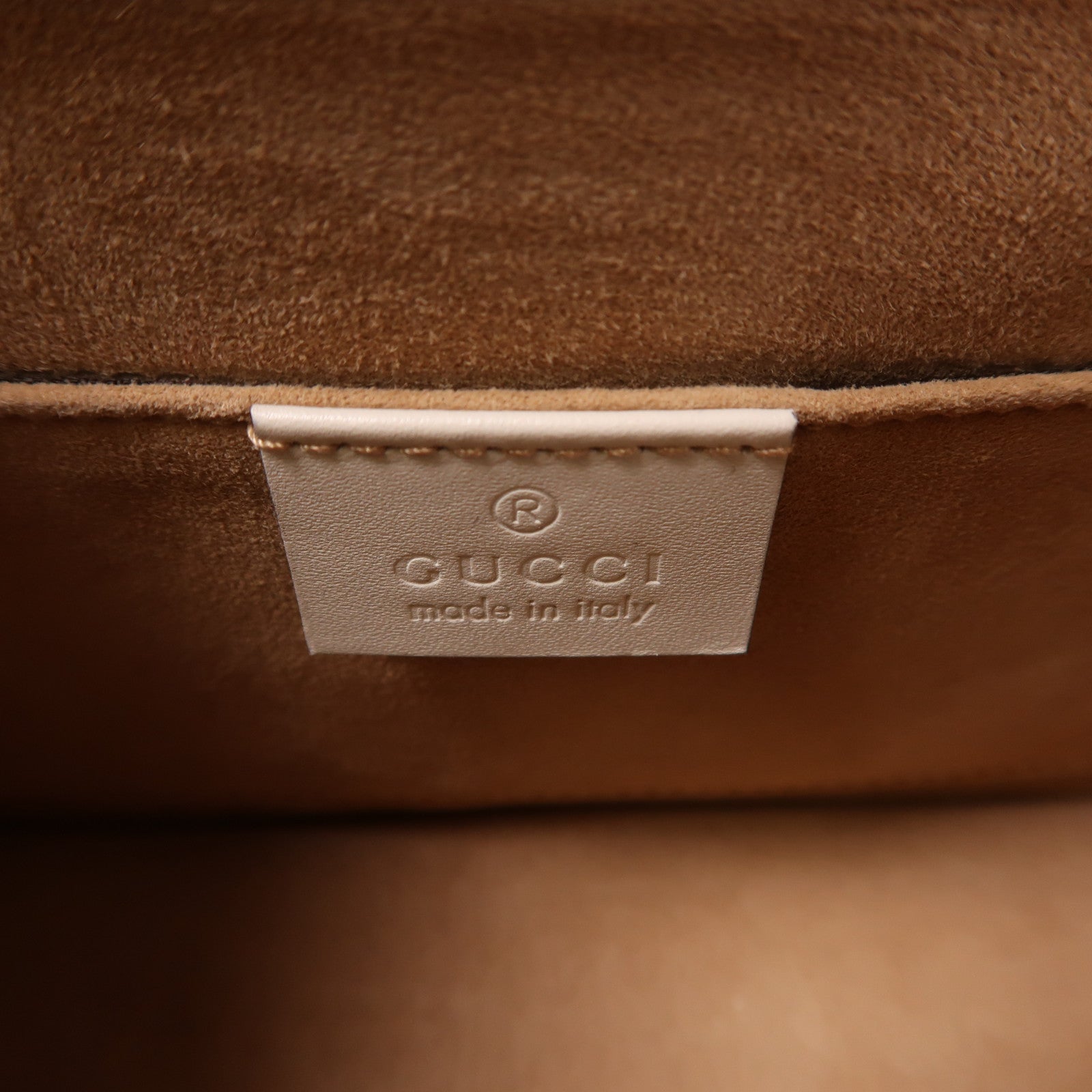 GUCCI 牛皮皮革Sylvie Mini Bag金扣手挽肩背兩用袋白色
