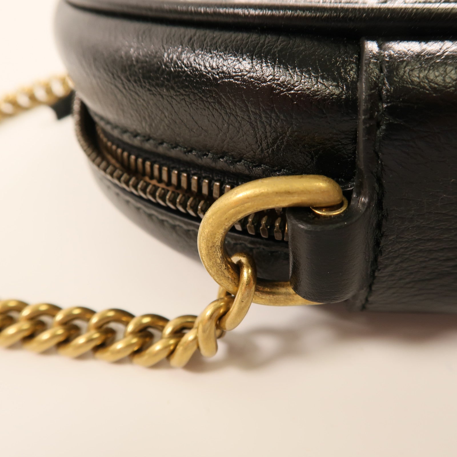 GUCCI GG GHW Marmont Shoulder Bag Calfskin Leather 550154 Black
