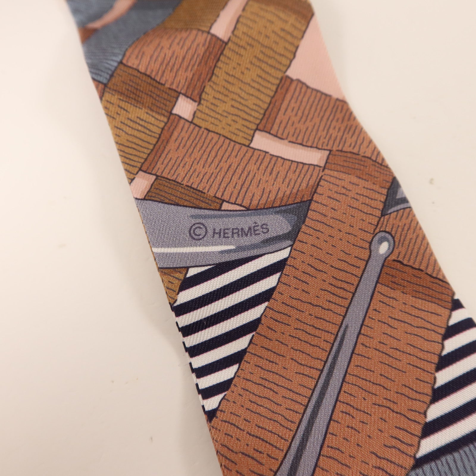 HERMES 絲質Twilly絲巾