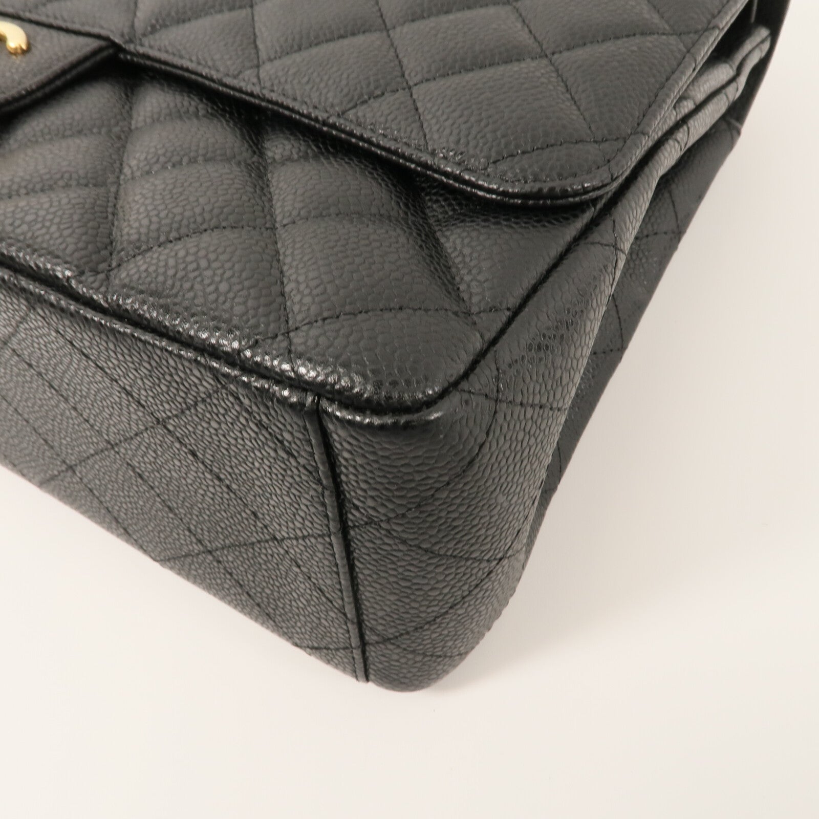 CHANEL 牛皮皮革Maxi Classic鏈帶肩背袋