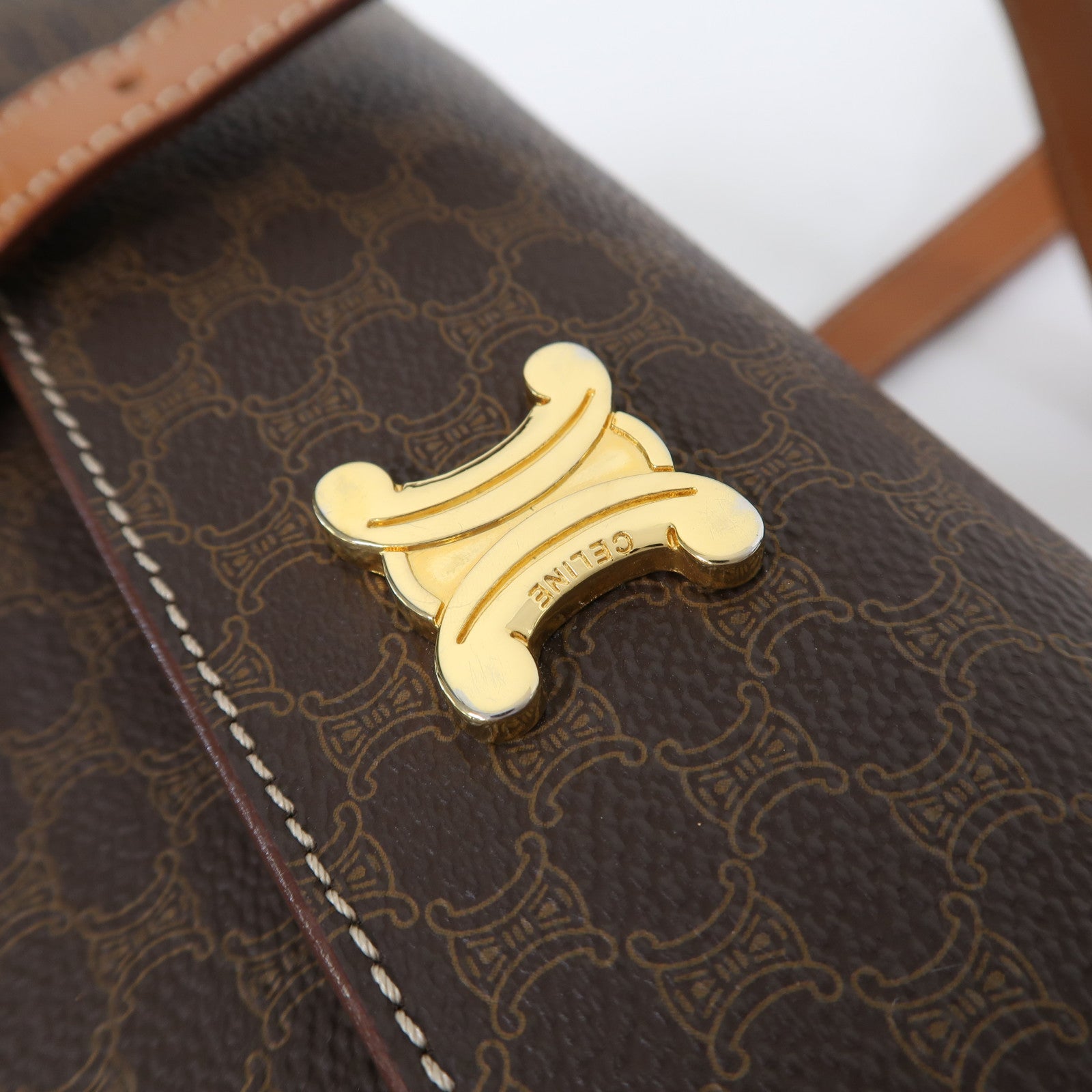CELINE 塗層帆布Macadam肩背袋金扣啡色