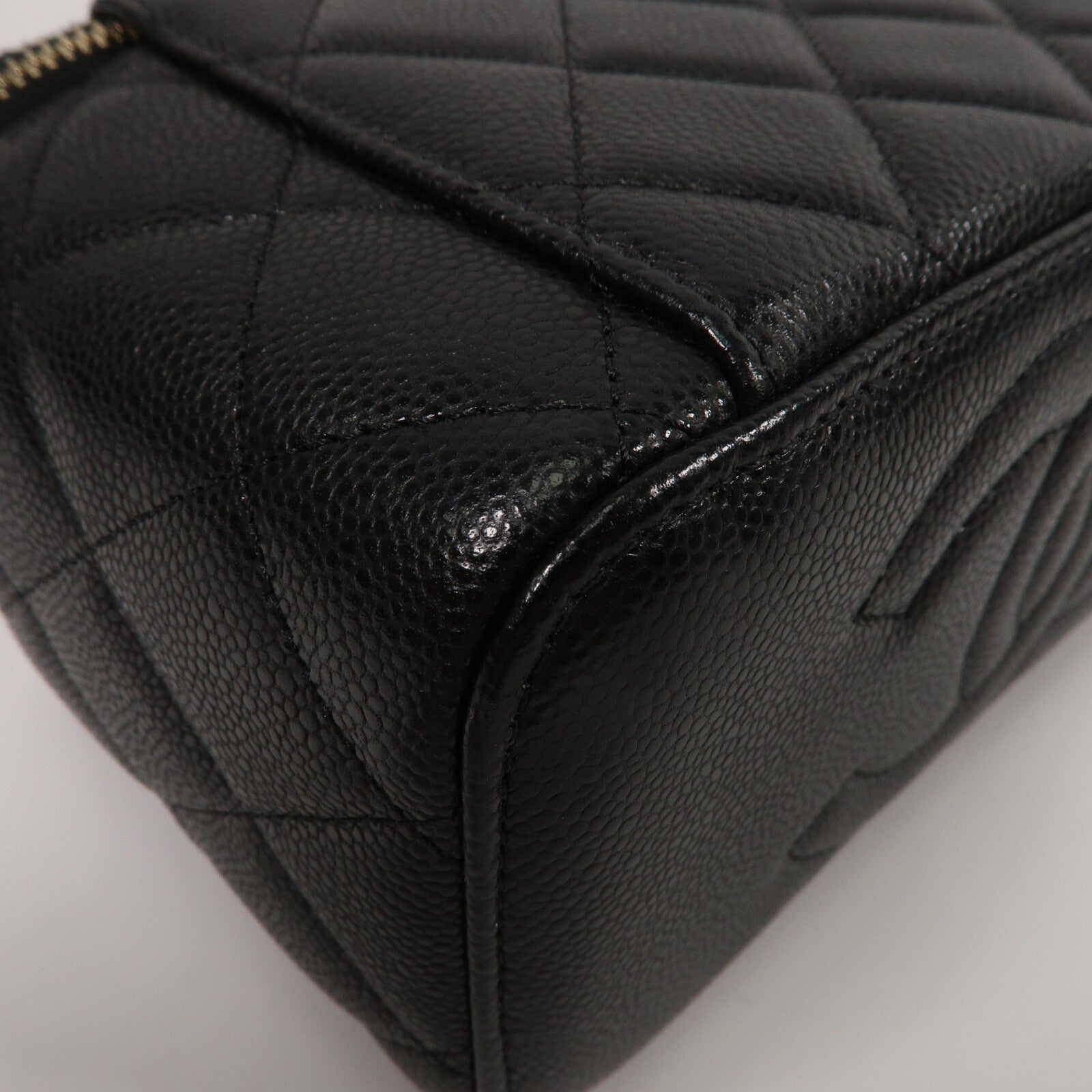 CHANEL 牛皮皮革Vantiy Case鏈帶肩背袋