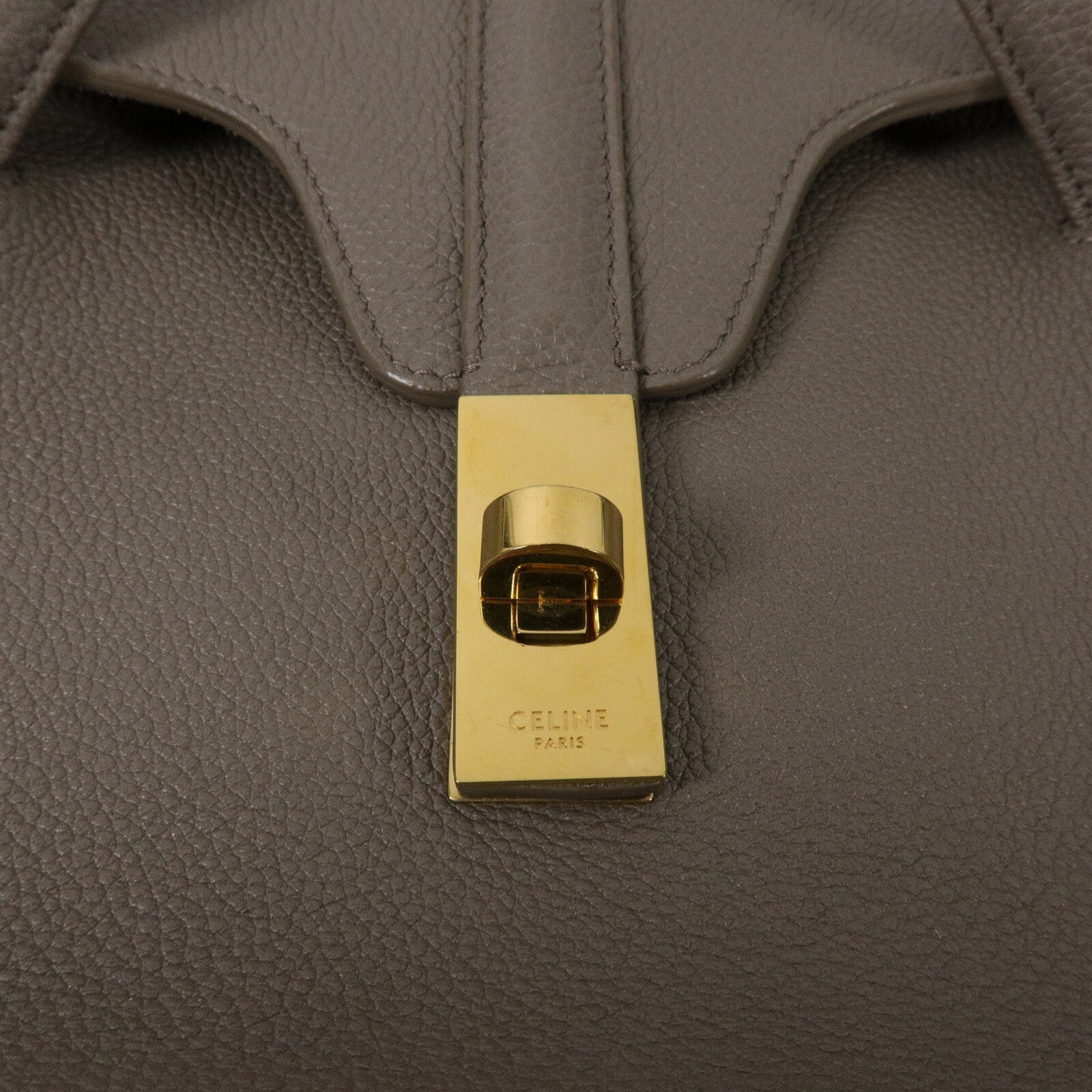 CELINE 牛皮皮革Soft 16 Small肩背袋