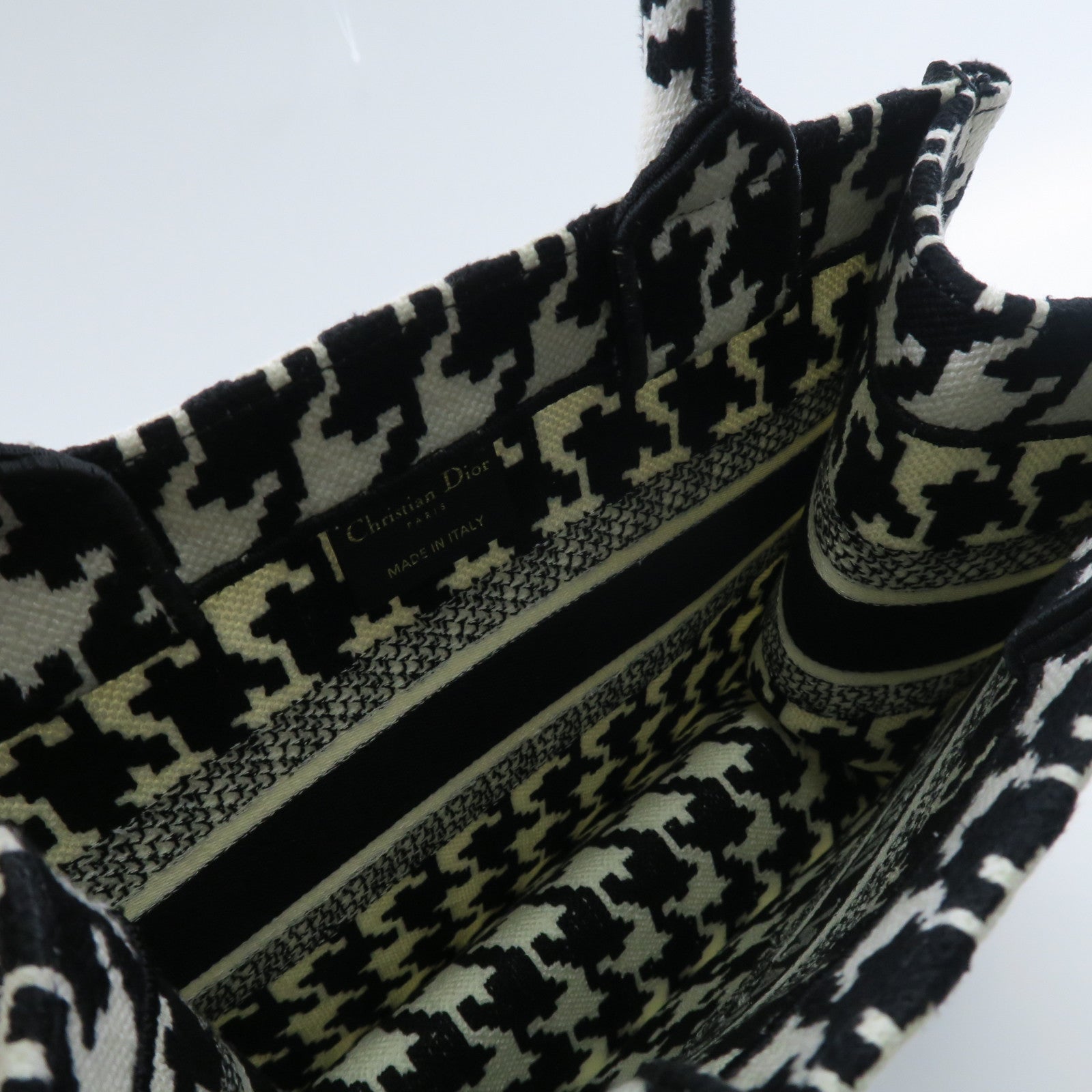 Dior 帆布Medium Book Tote手挽袋黑色