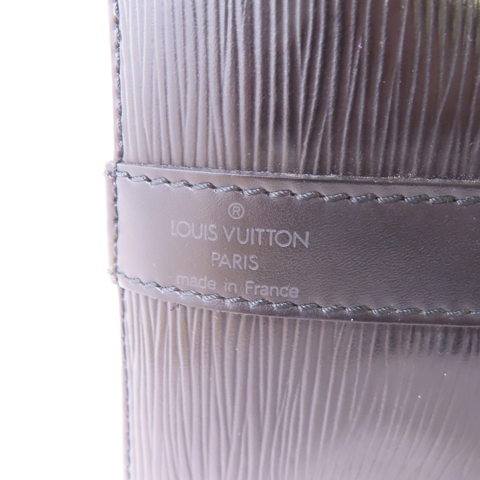 LOUIS VUITTON Epi Noe Bucket Bag金扣肩背袋黑色