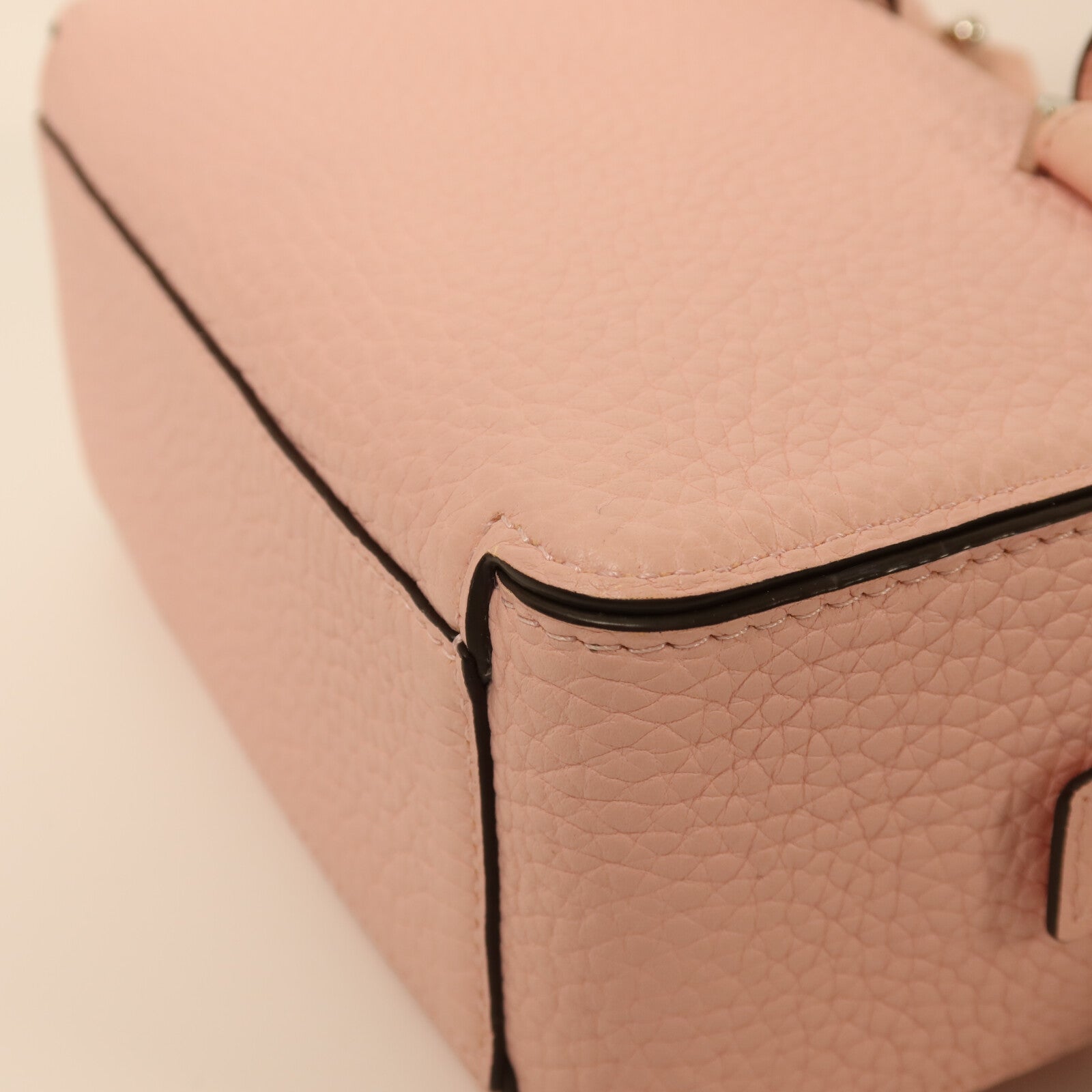 Delvaux 牛皮皮革Cool Box Mini銀扣手挽肩背兩用袋