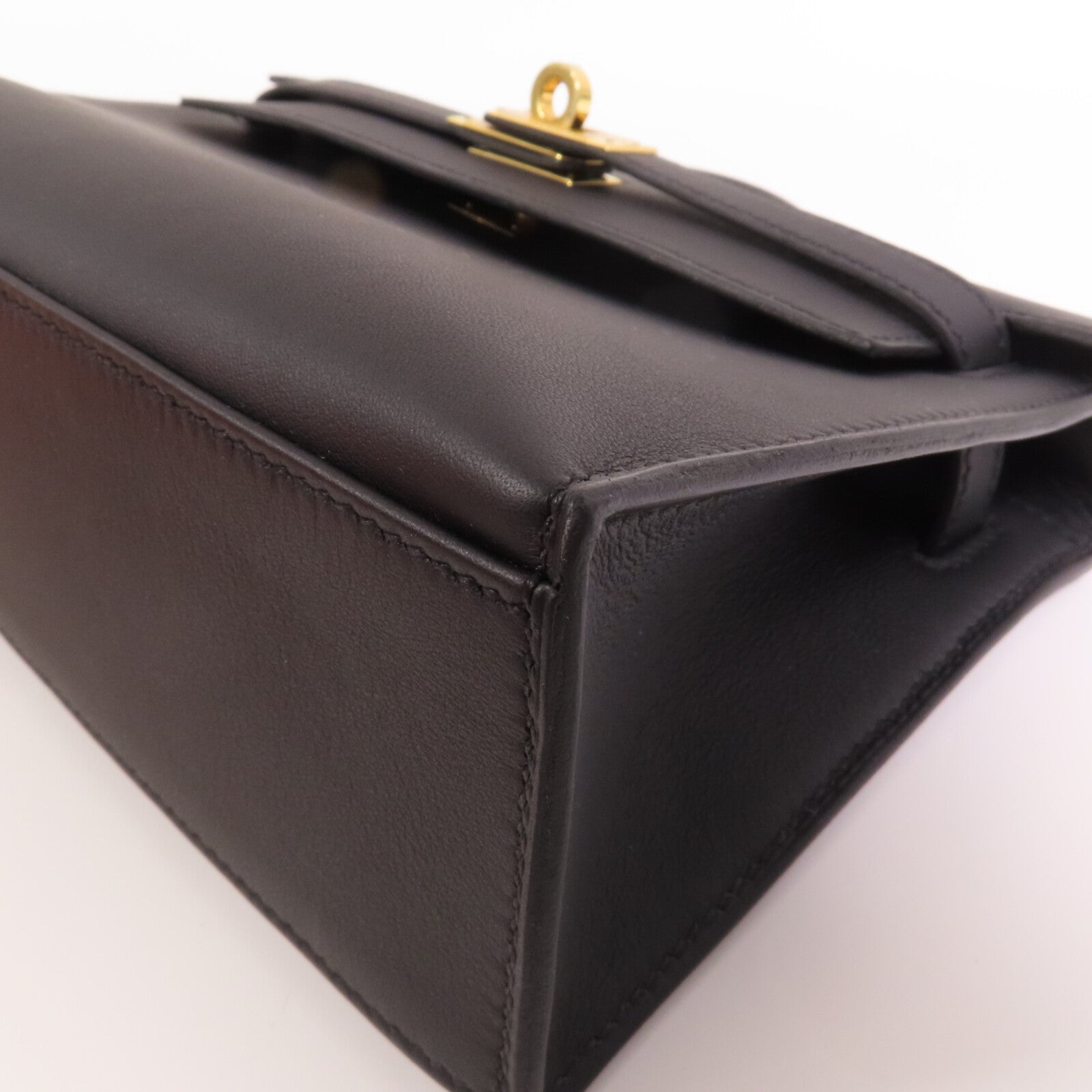 HERMES 【激減優惠】Swift皮革Kelly Pochette金扣手挽袋Noir