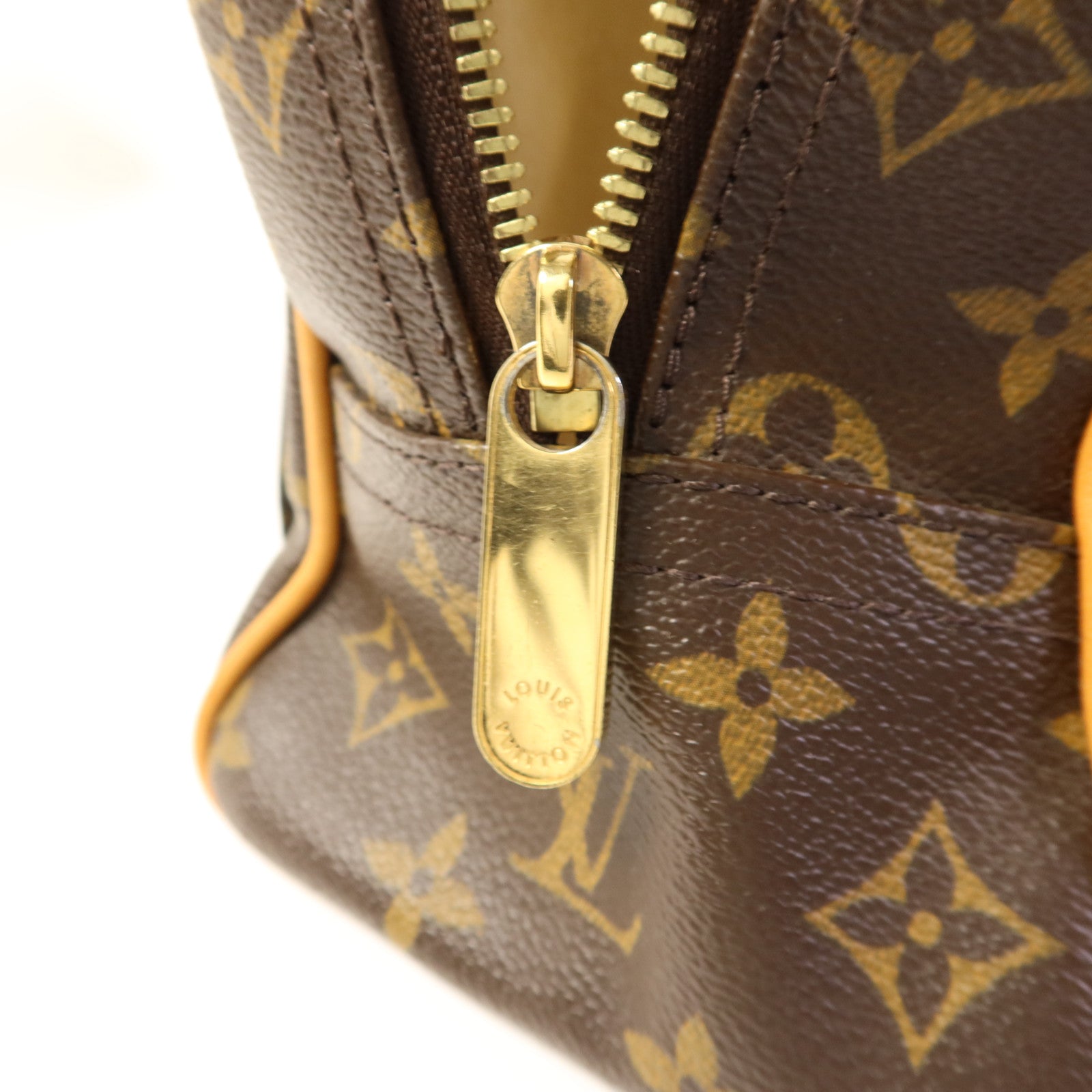 LOUIS VUITTON Monogram Manhattan GM金扣手挽袋棕色