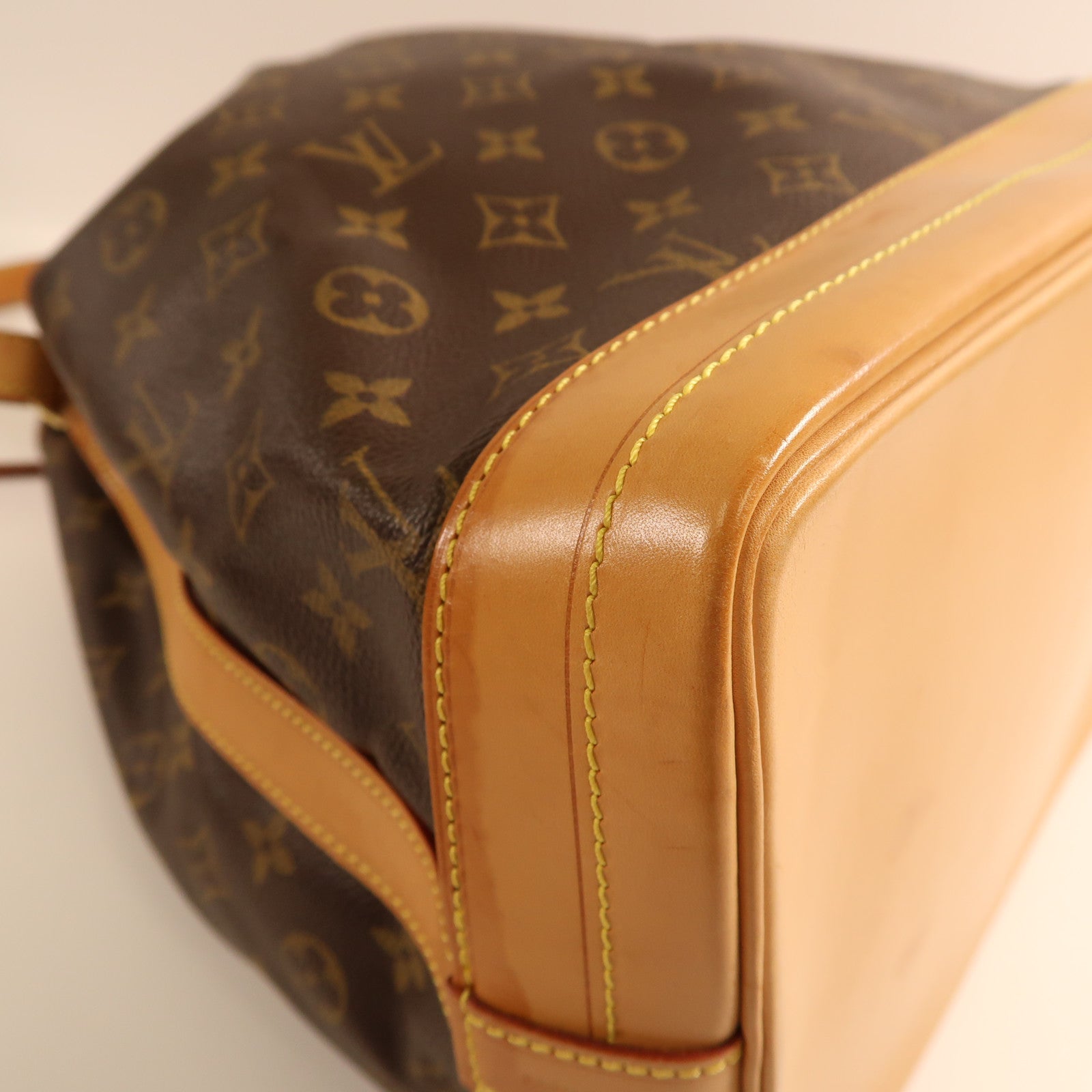 LOUIS VUITTON 【激減優惠】Monogram Noe Bucket Bag金扣肩背袋