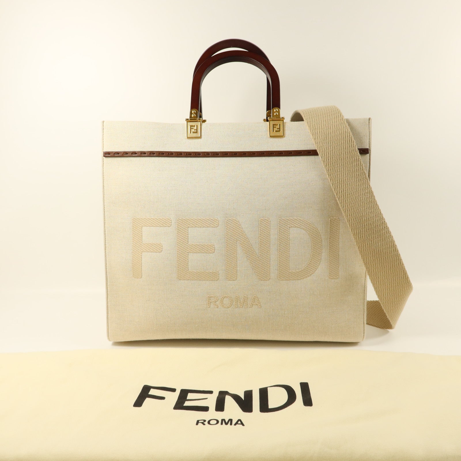 FENDI 帆布Sunshine Medium金扣手挽肩背兩用袋