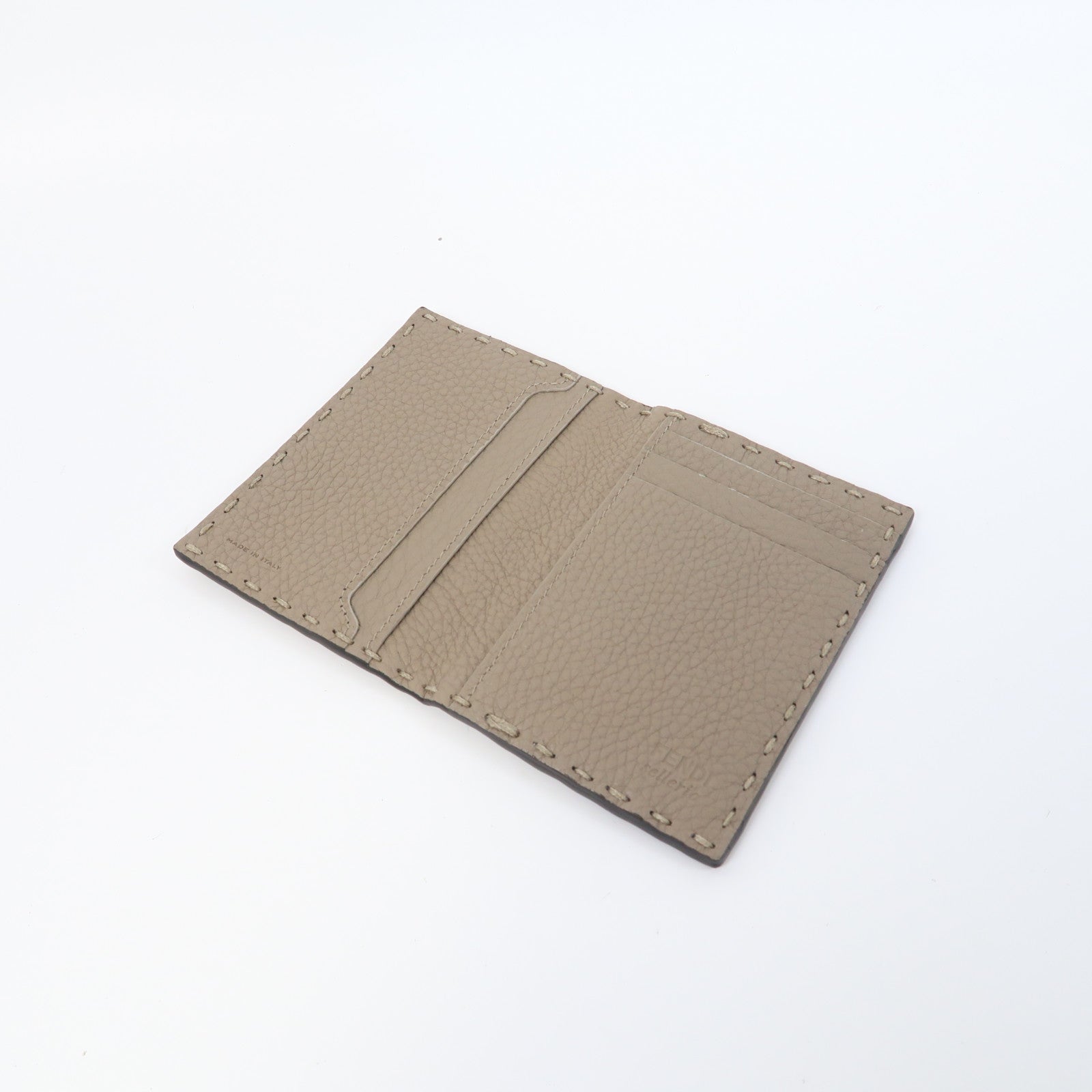 FENDI 【激減優惠】牛皮皮革Card Case卡片套米色