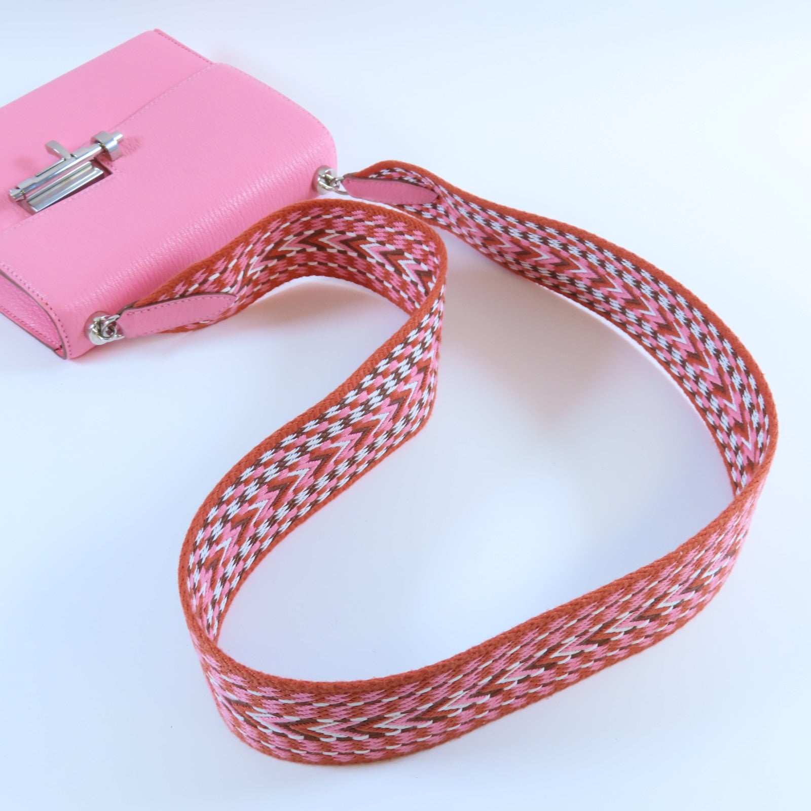 HERMES **【激減優惠】Chevre皮革Mini Verrou銀扣肩背袋Rose D'ete夏日玫瑰粉紅色