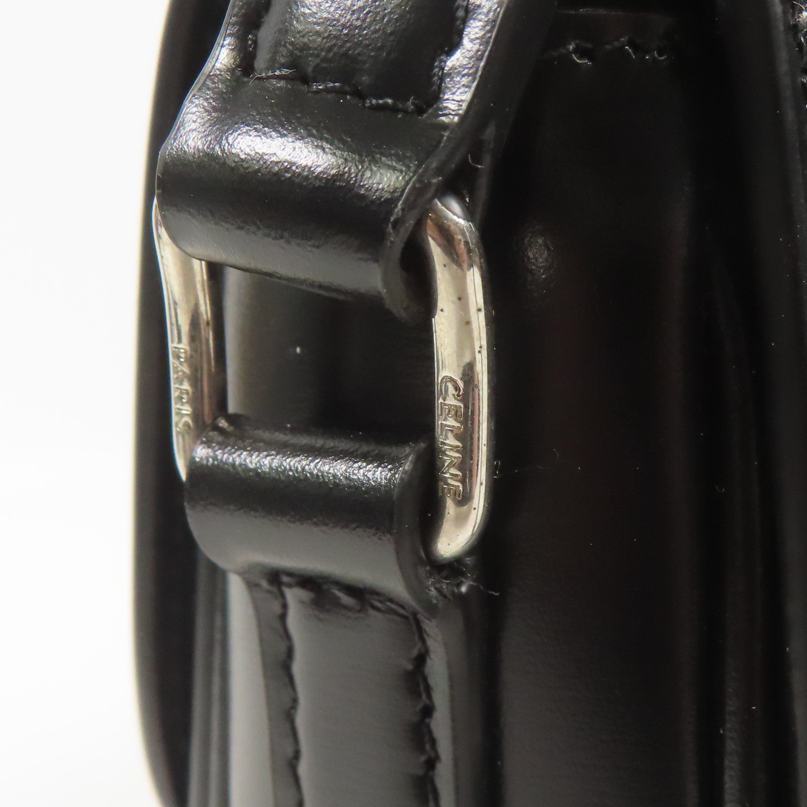 CELINE 牛皮皮革Teen Triomphe Bag銀扣肩背袋