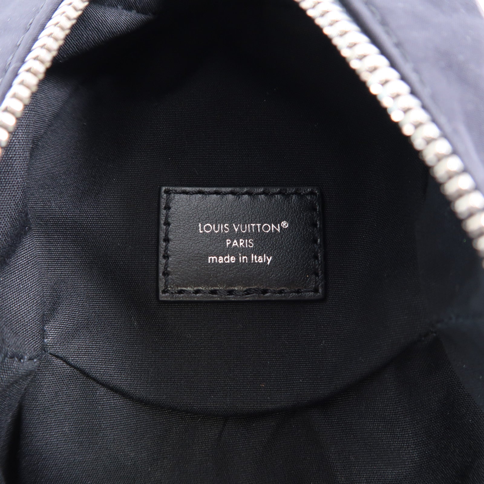 LOUIS VUITTON 羊毛/尼龍Vivienne Backpack銀扣背包