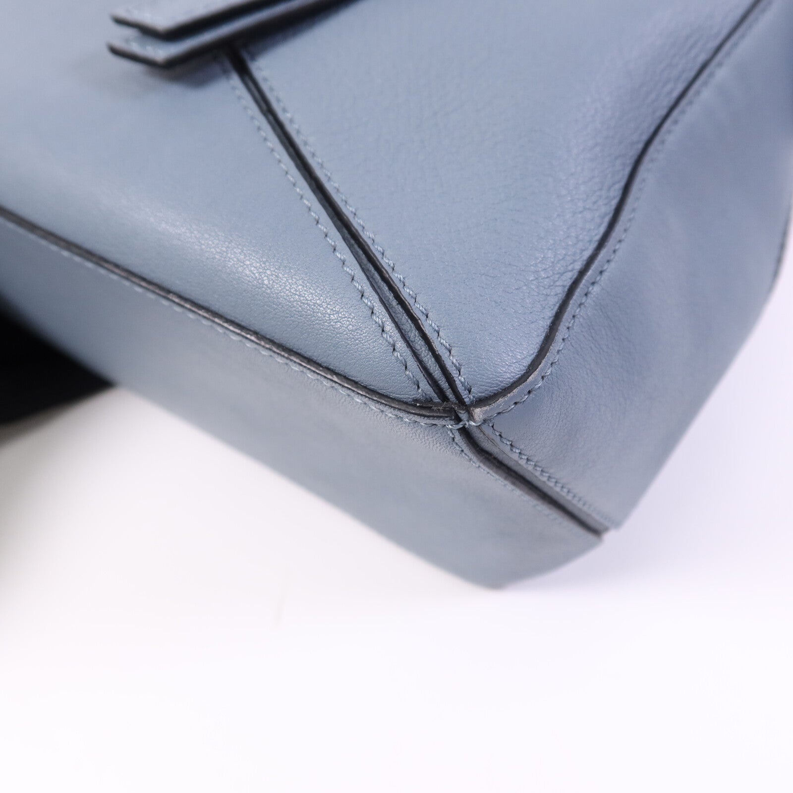 LOEWE 牛皮皮革Puzzzle Small銀扣手挽肩背兩用袋