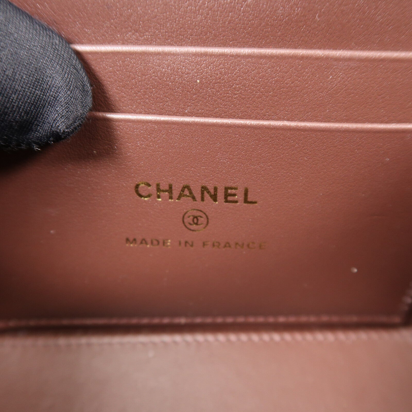 CHANEL 牛皮皮革Vantiy Case鏈帶肩背袋
