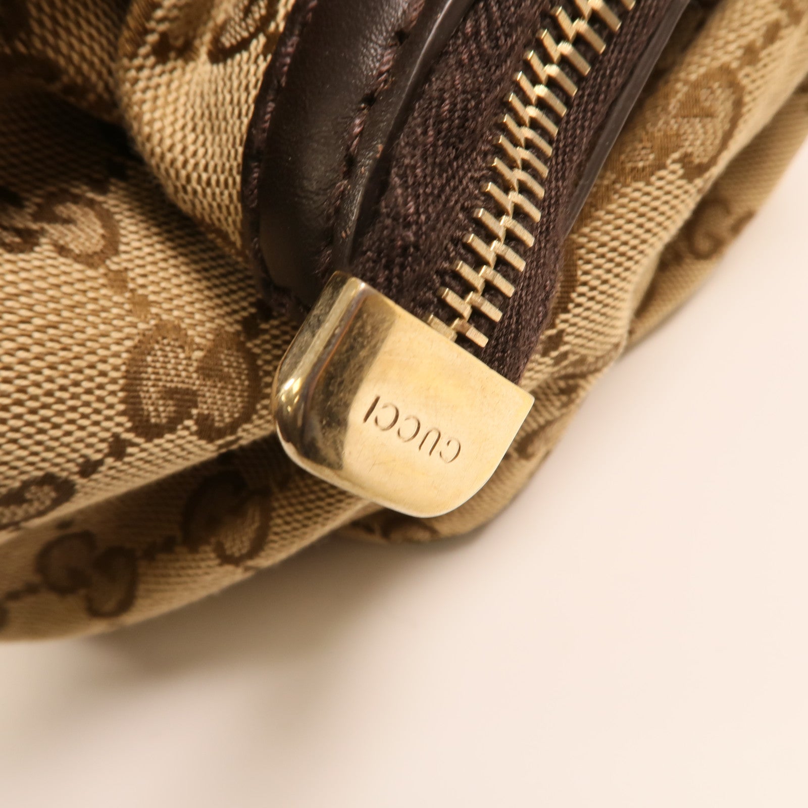 GUCCI 帆布GG Sukey金扣手挽肩背兩用袋