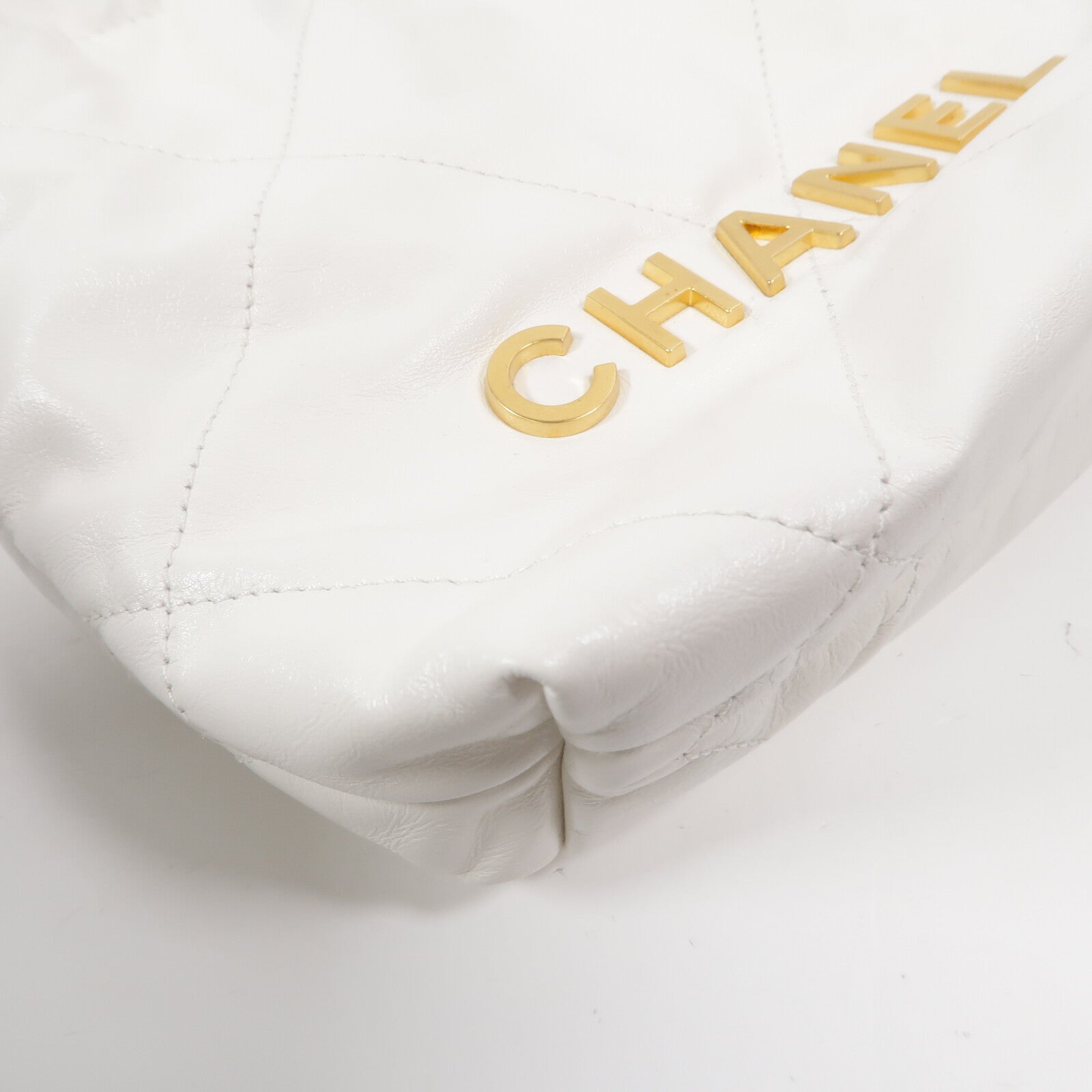 CHANEL 牛皮皮革Chanel 22 Mini鏈帶肩背袋