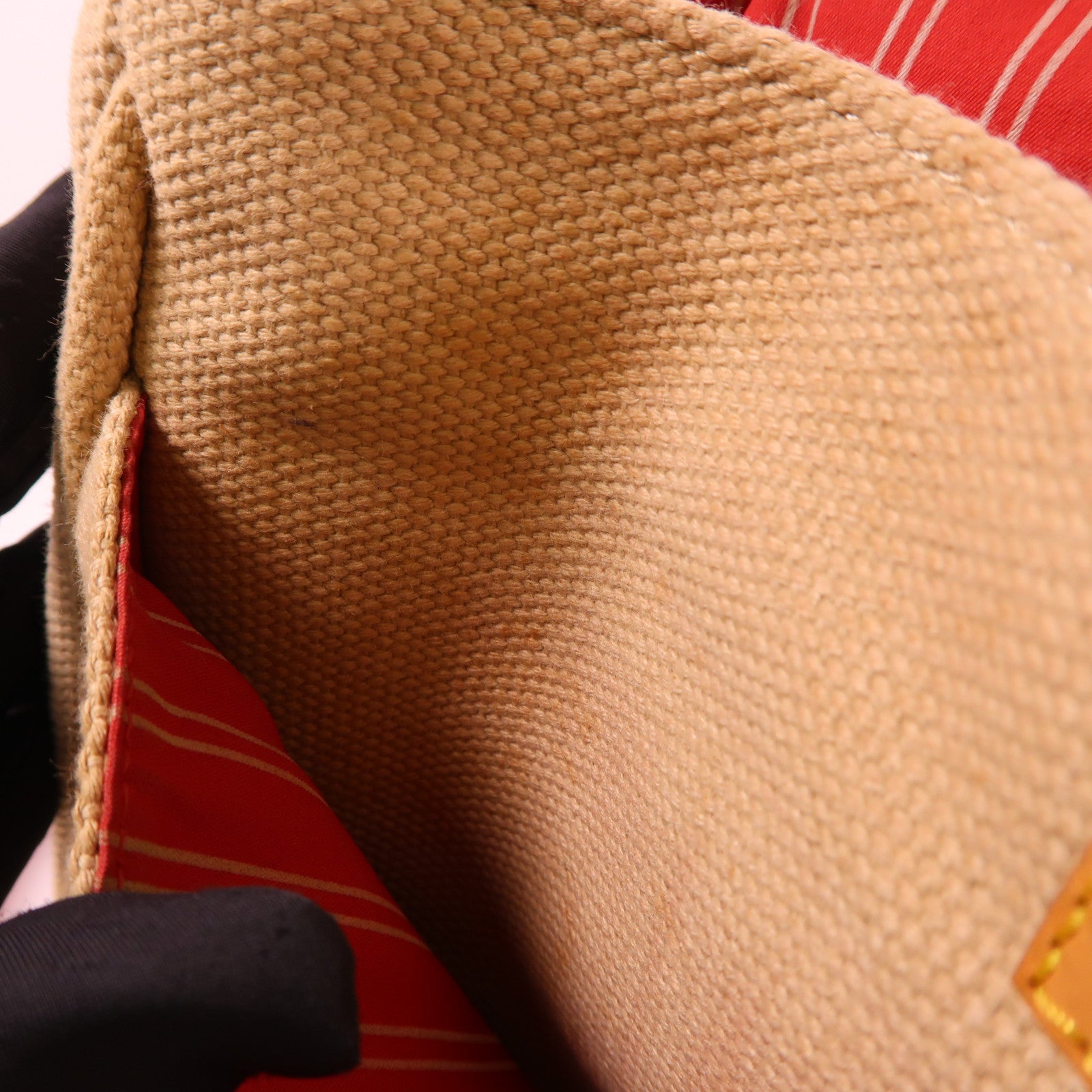 LOUIS VUITTON 帆布Antigua Besace PM金扣肩背袋