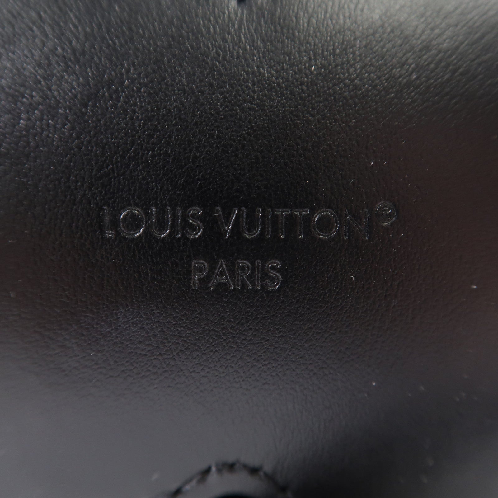 LOUIS VUITTON 羊毛/尼龍Vivienne Backpack銀扣背包