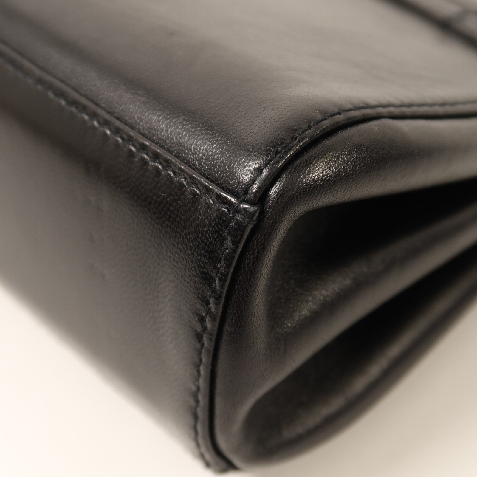 CHANEL 羊皮皮革2.55 Chocobar Flap Bag金扣鏈帶肩背袋