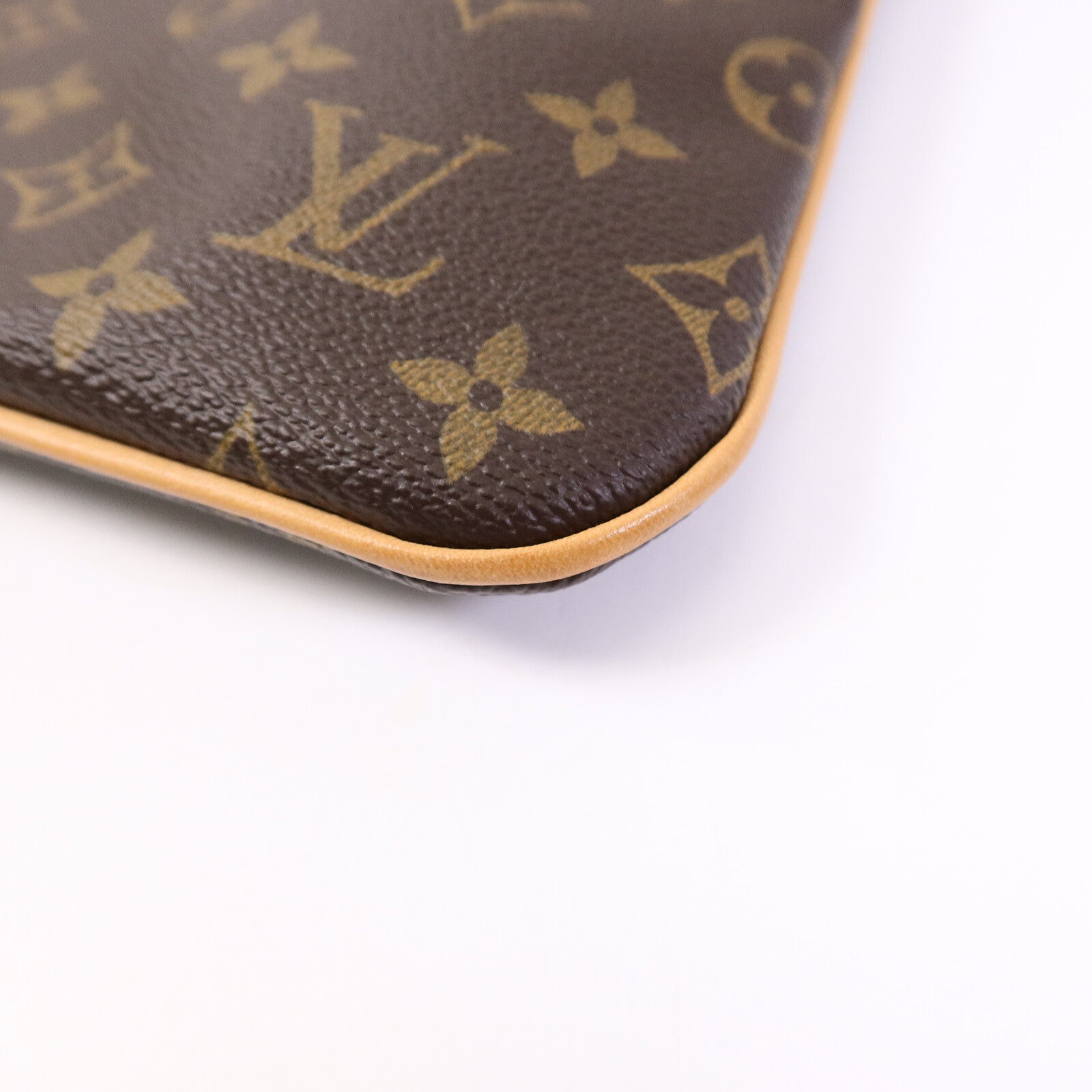 LOUIS VUITTON Monogram Valmy肩背袋