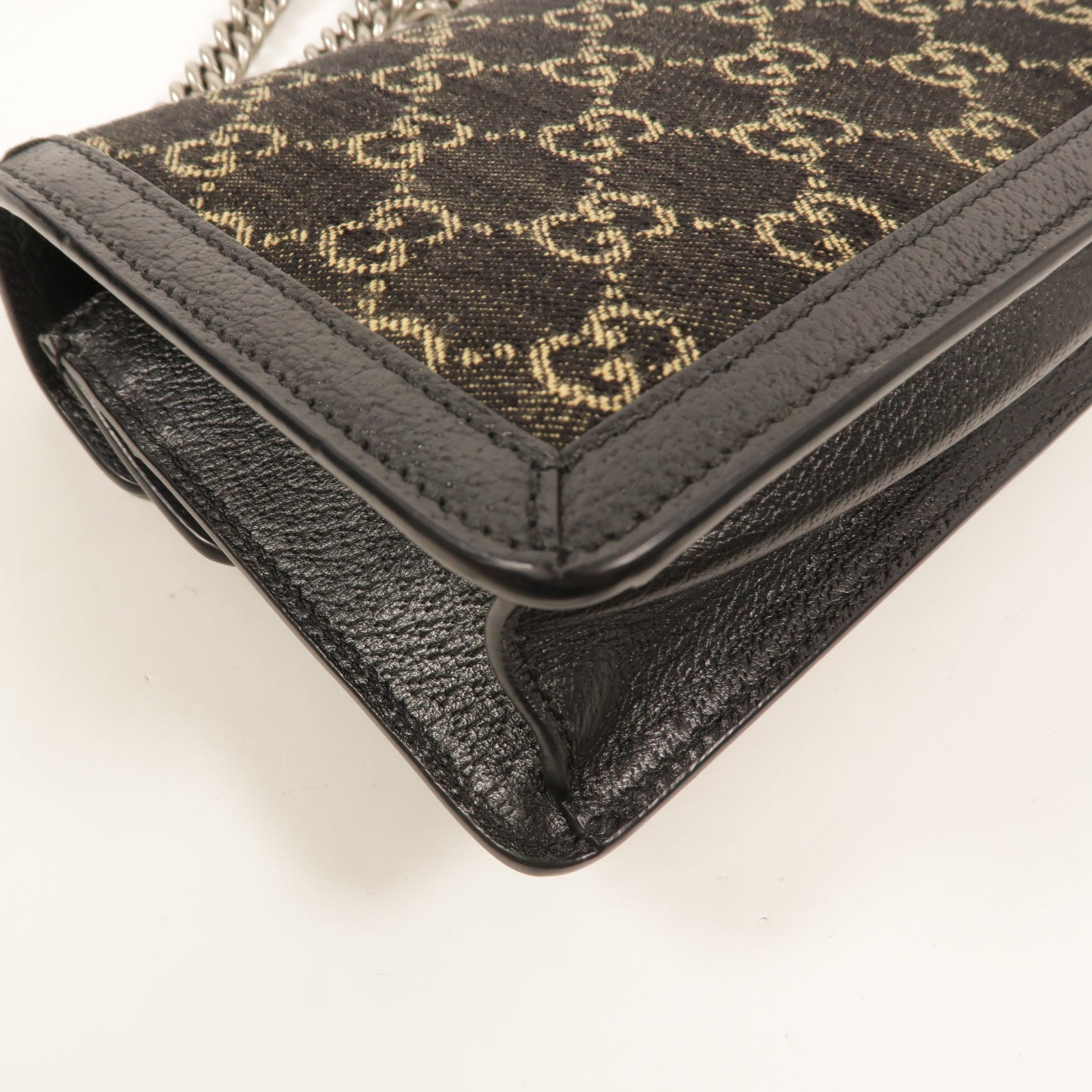 GUCCI 牛仔布Dionysus Medium鏈帶肩背袋