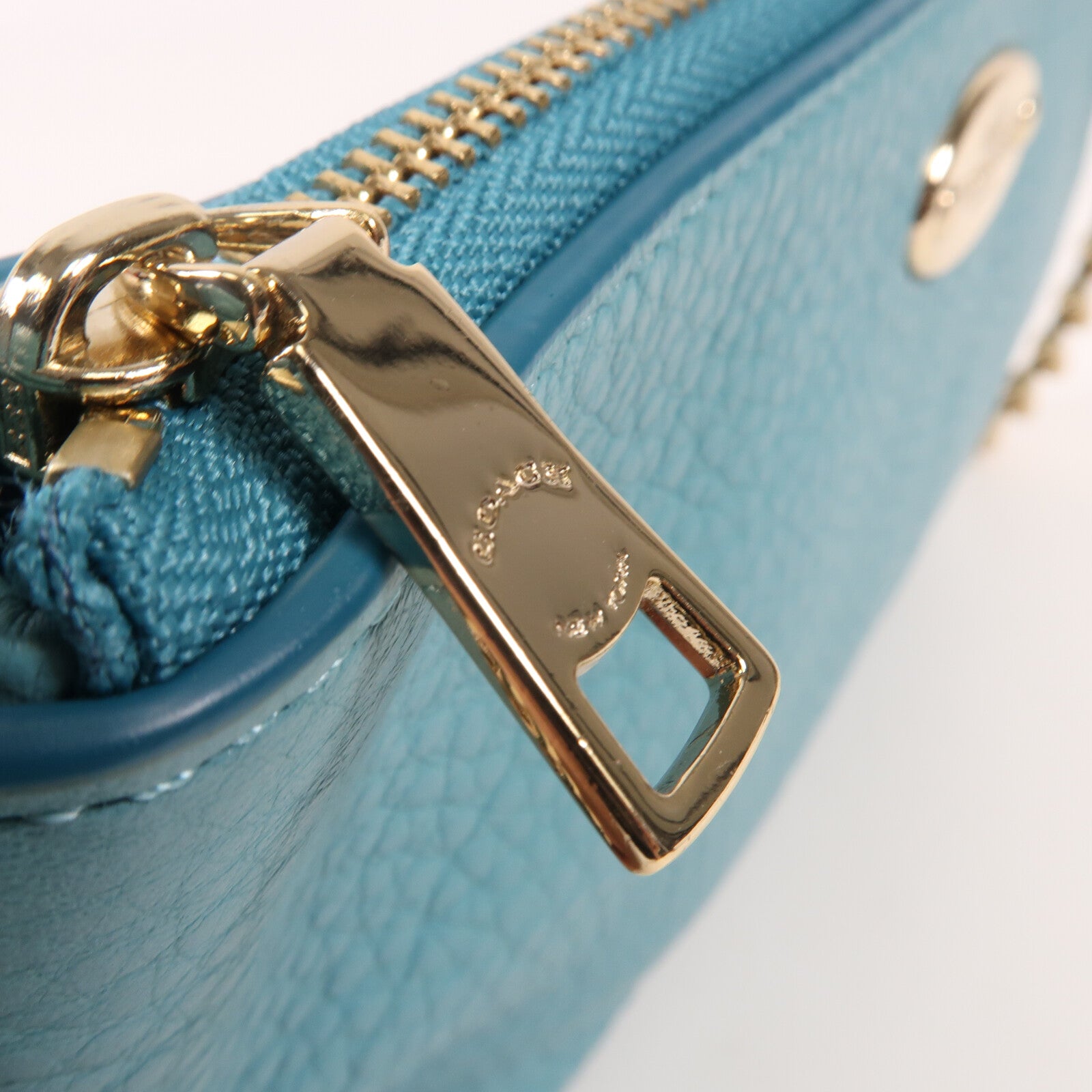 COACH 牛皮皮革Shoulder Bag金扣肩背袋