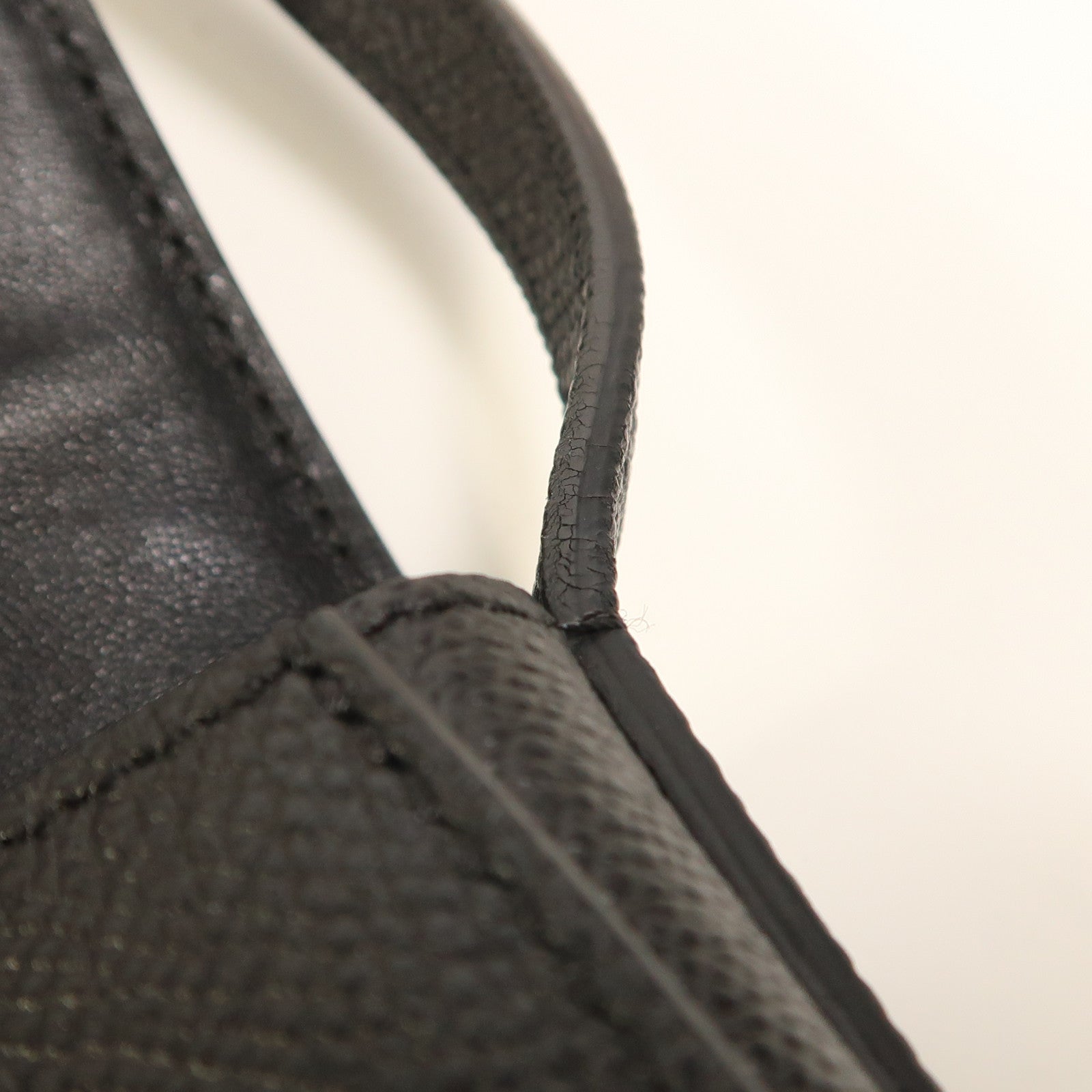 CELINE 牛皮皮革Trotteur Small金扣肩背袋