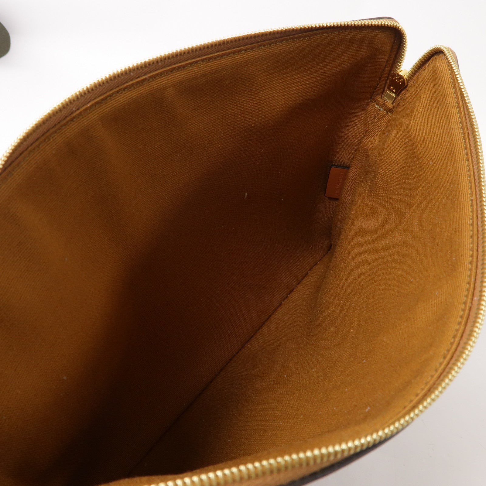 CELINE 牛皮皮革Small Pouch金扣手拿包啡色