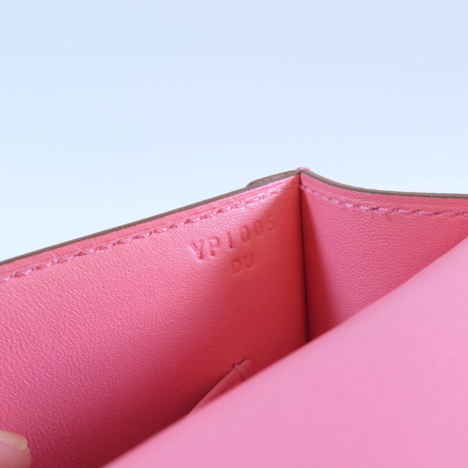 HERMES **【激減優惠】Chevre皮革Mini Verrou銀扣肩背袋Rose D'ete夏日玫瑰粉紅色