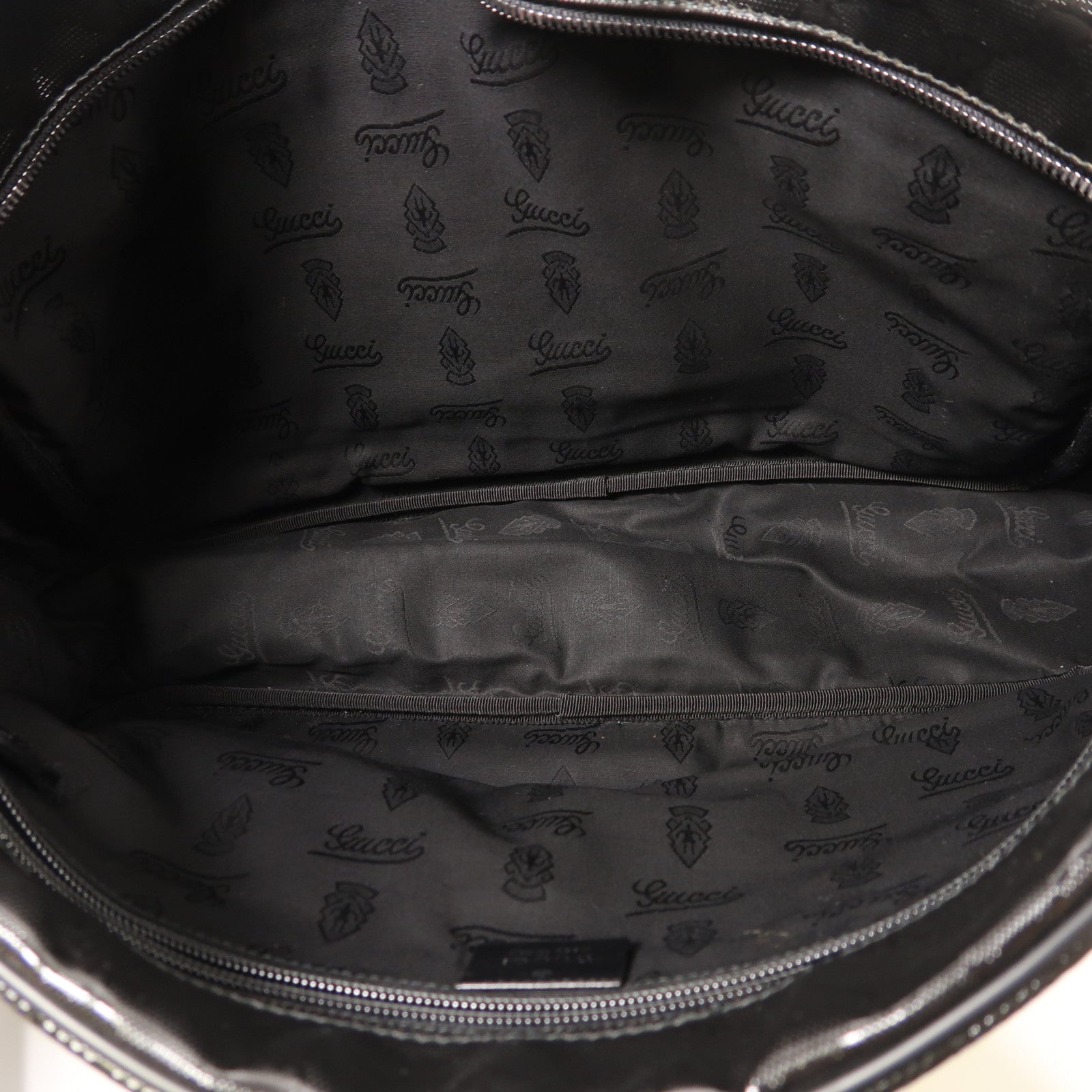 GUCCI 塗層帆布Shoulder Bag銀扣肩背袋