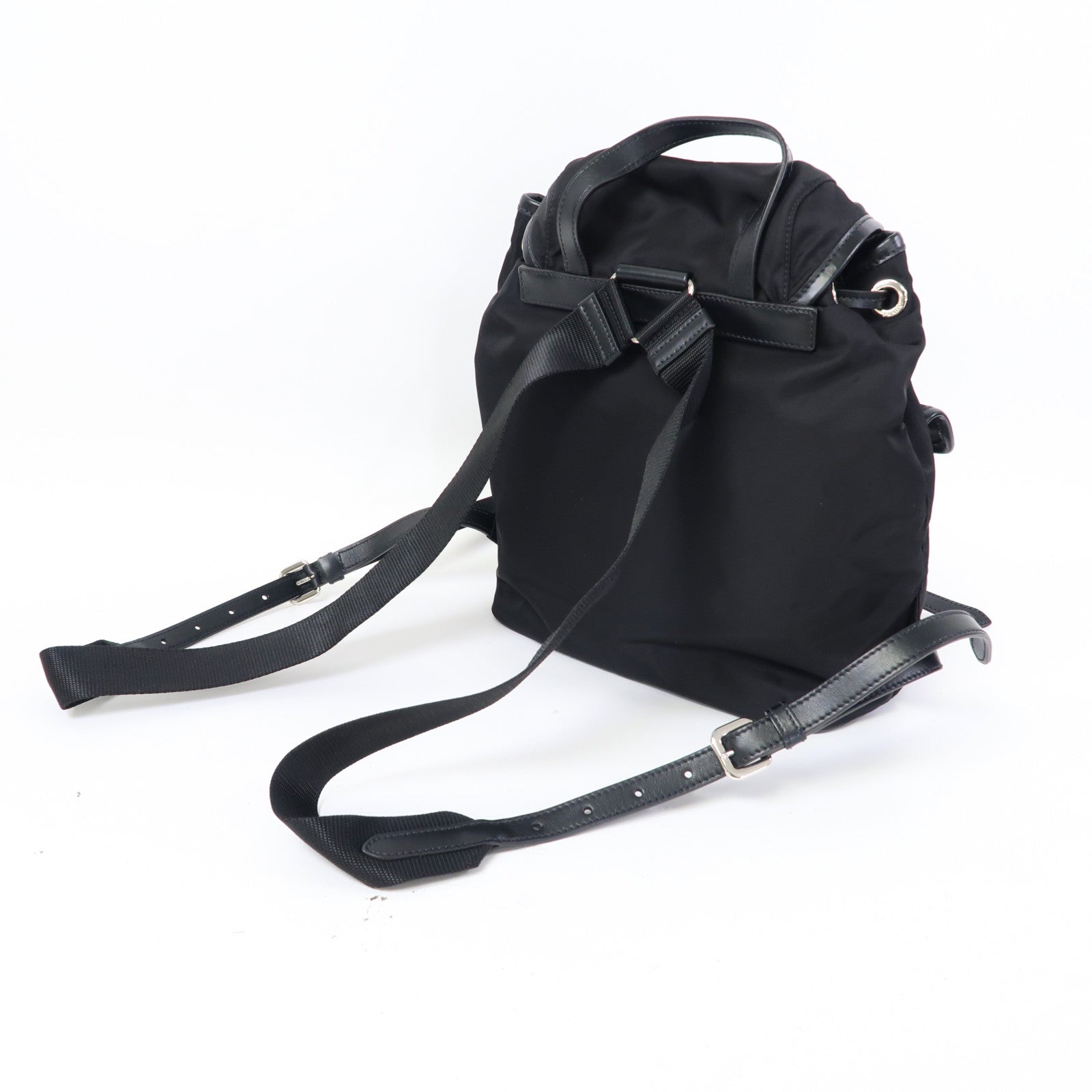 PRADA 尼龍Backpack銀扣背包黑色