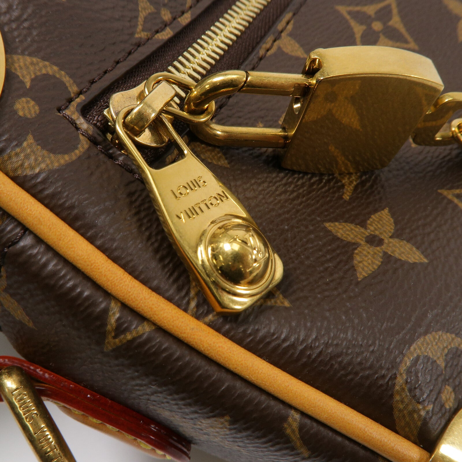 LOUIS VUITTON Monogram Mini Soft Trunk肩背袋