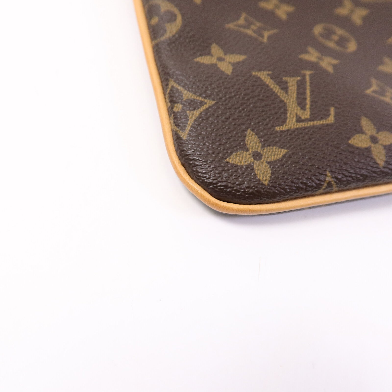 LOUIS VUITTON Monogram Valmy肩背袋