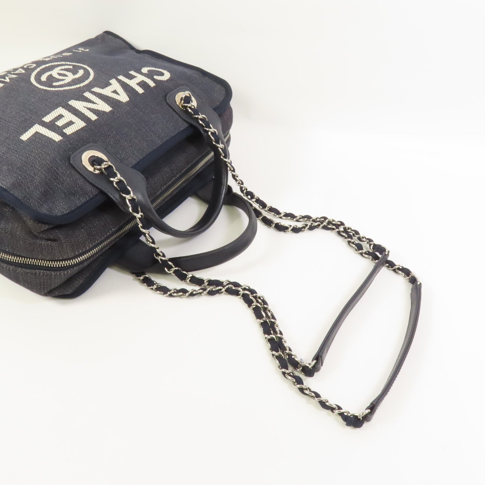 CHANEL 帆布Deauville Chain Tote銀扣鏈帶手挽肩背兩用袋