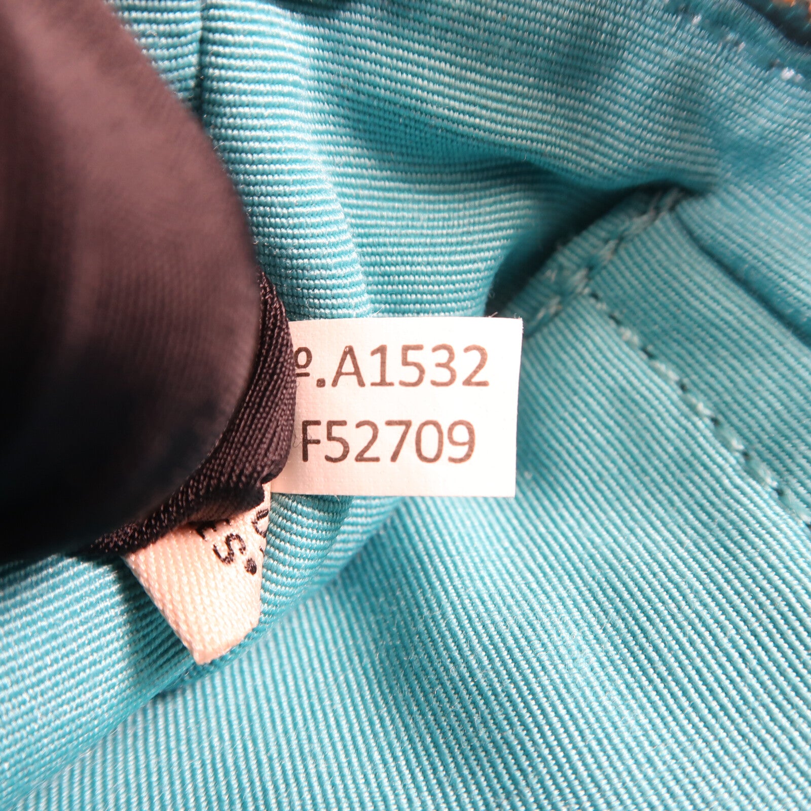 COACH 牛皮皮革Shoulder Bag金扣肩背袋