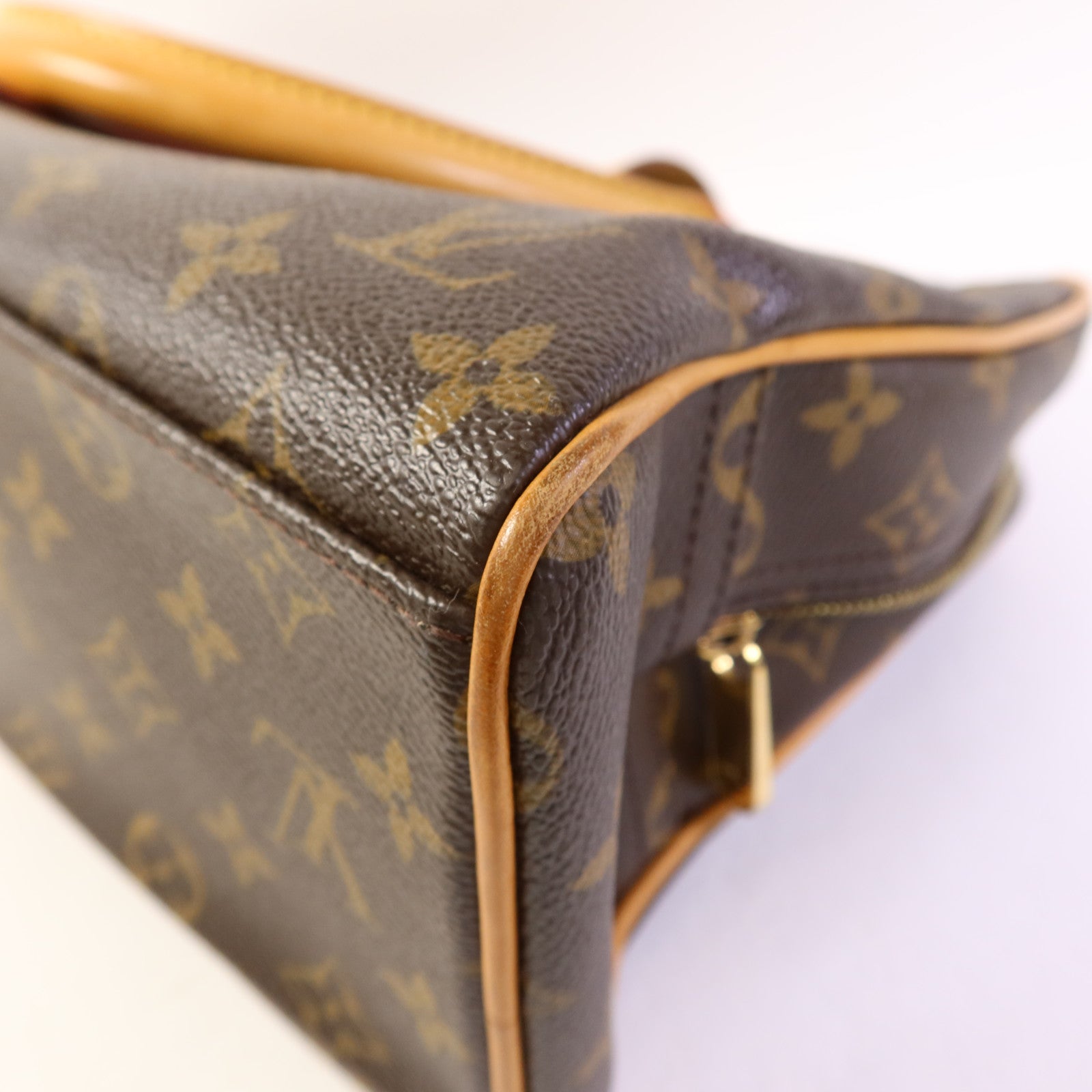 LOUIS VUITTON Monogram Manhattan GM金扣手挽袋棕色