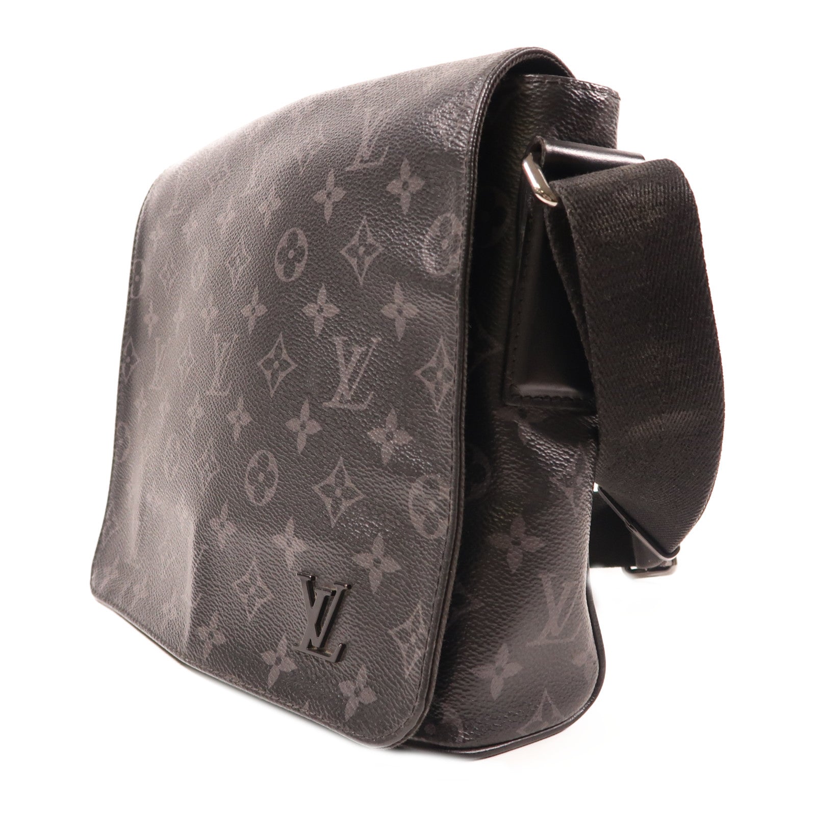 LOUIS VUITTON Monogram Eclipse District PM銀扣肩背袋黑色