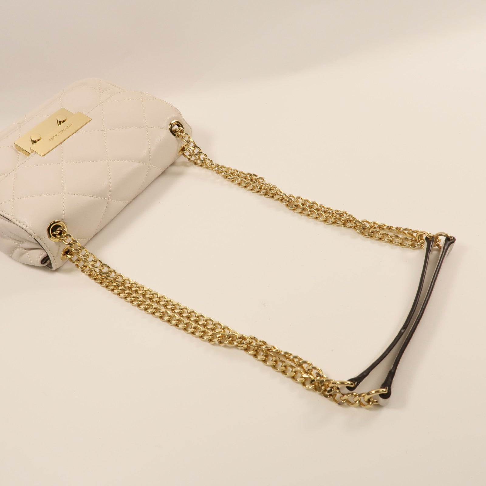 Michael Kors 牛皮皮革Chain Shoulder Bag金扣鏈帶肩背袋白色