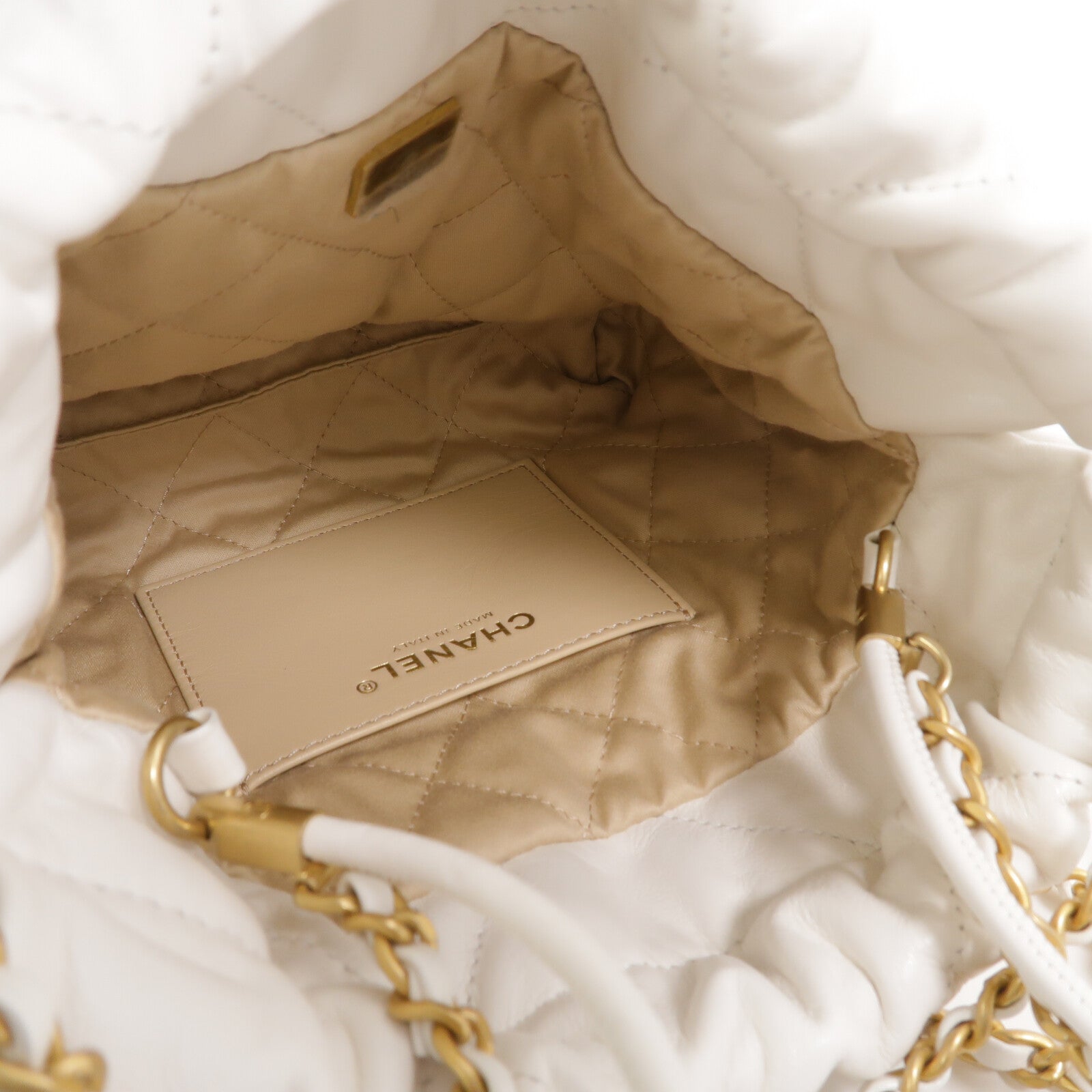 CHANEL 牛皮皮革Chanel 22 Mini鏈帶肩背袋