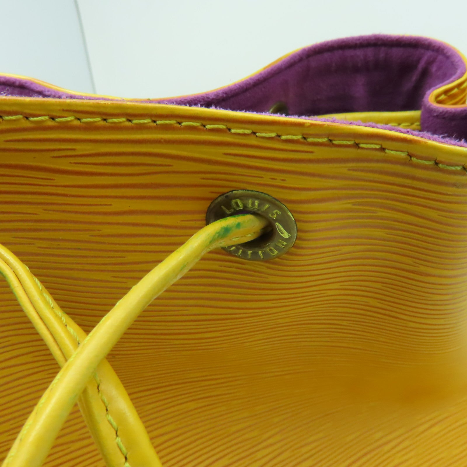LOUIS VUITTON Epi Noe BB金扣肩背袋橙色