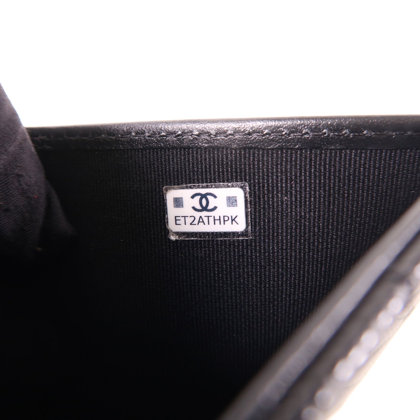 CHANEL 牛皮皮革Wallet金扣錢包