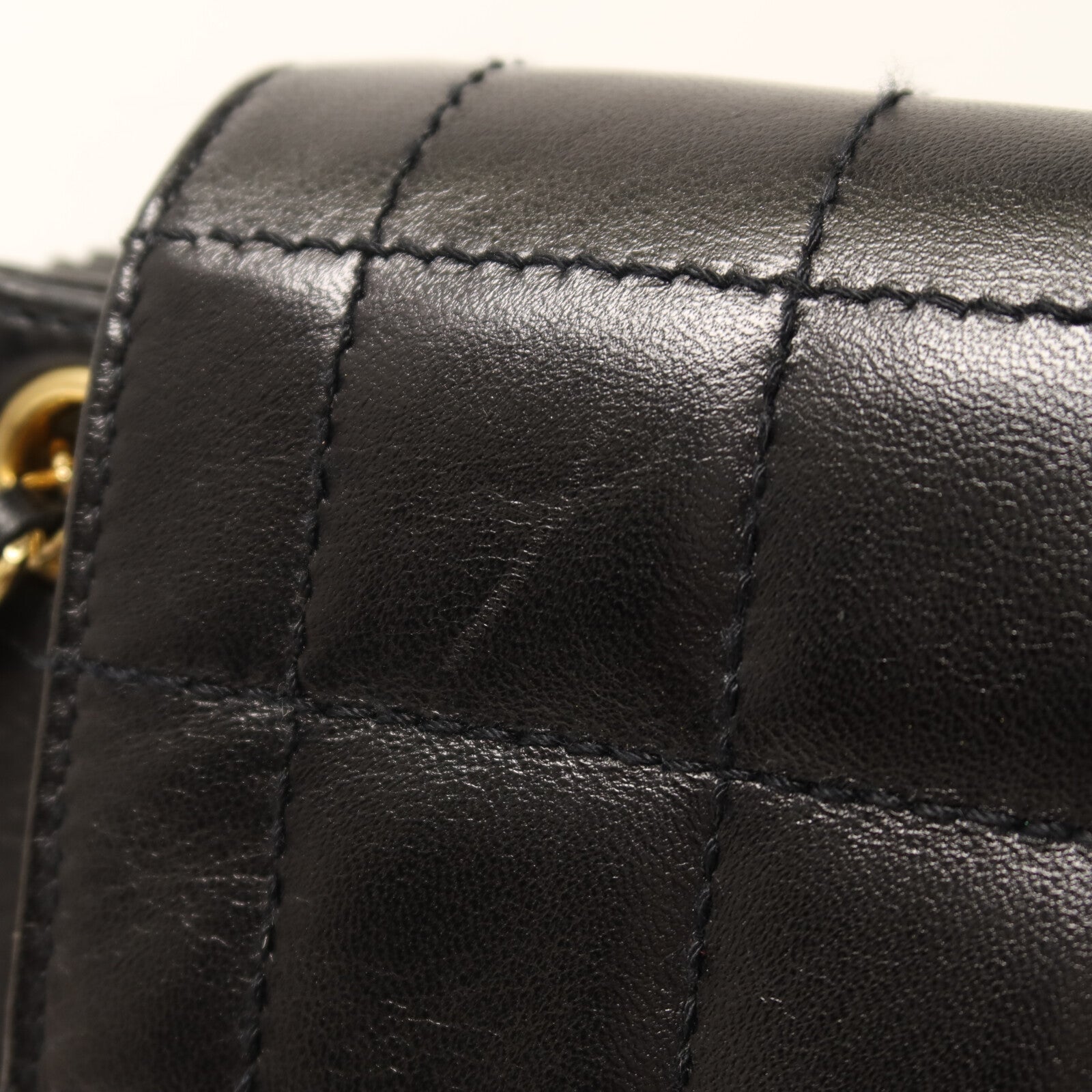 CHANEL 羊皮皮革2.55 Chocobar Flap Bag金扣鏈帶肩背袋