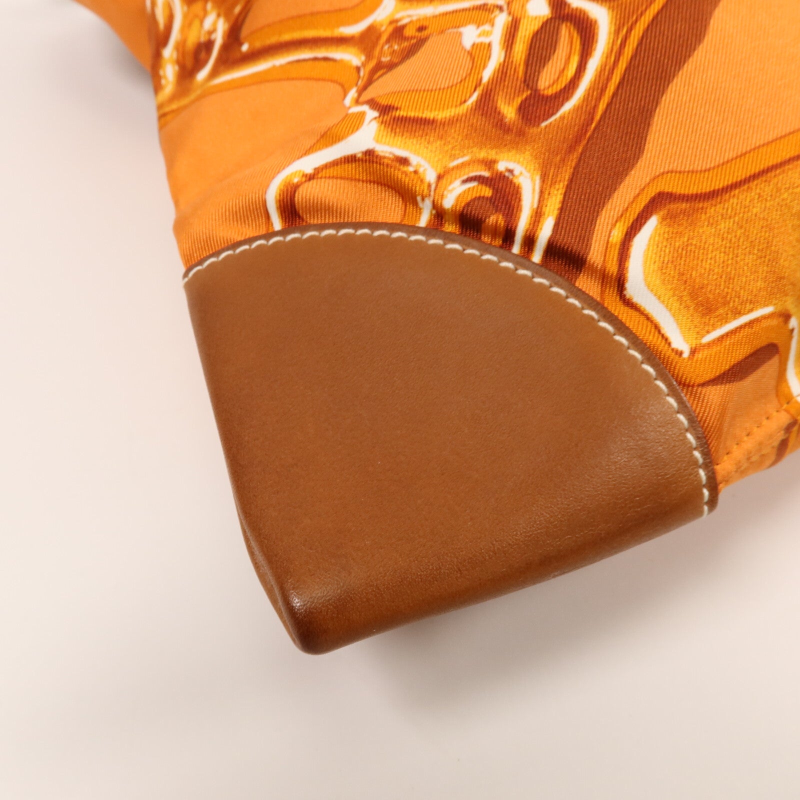 HERMES 絲質Silky City PM肩背袋Orange