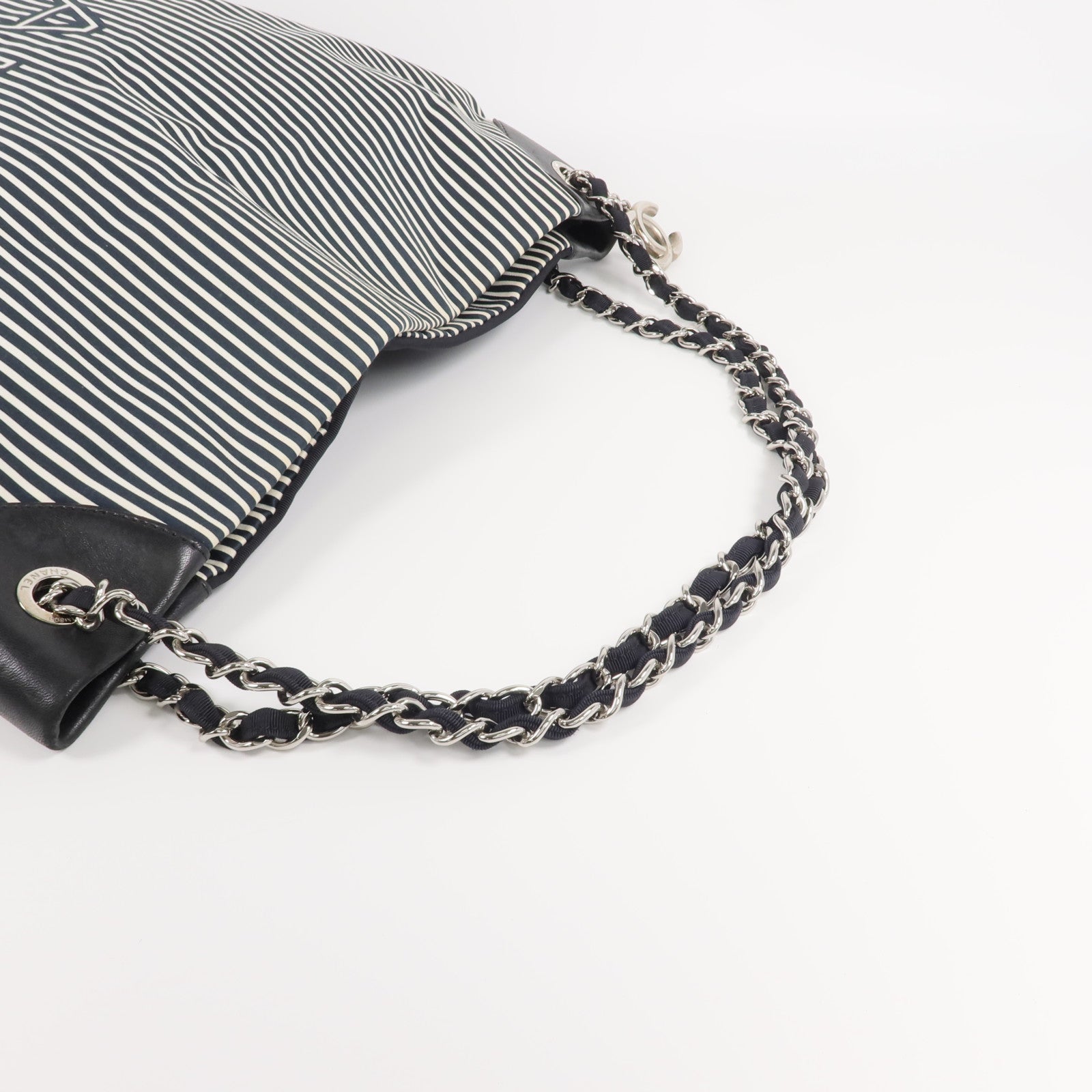 CHANEL 帆布2 Way Shoulder銀扣手挽肩背兩用袋
