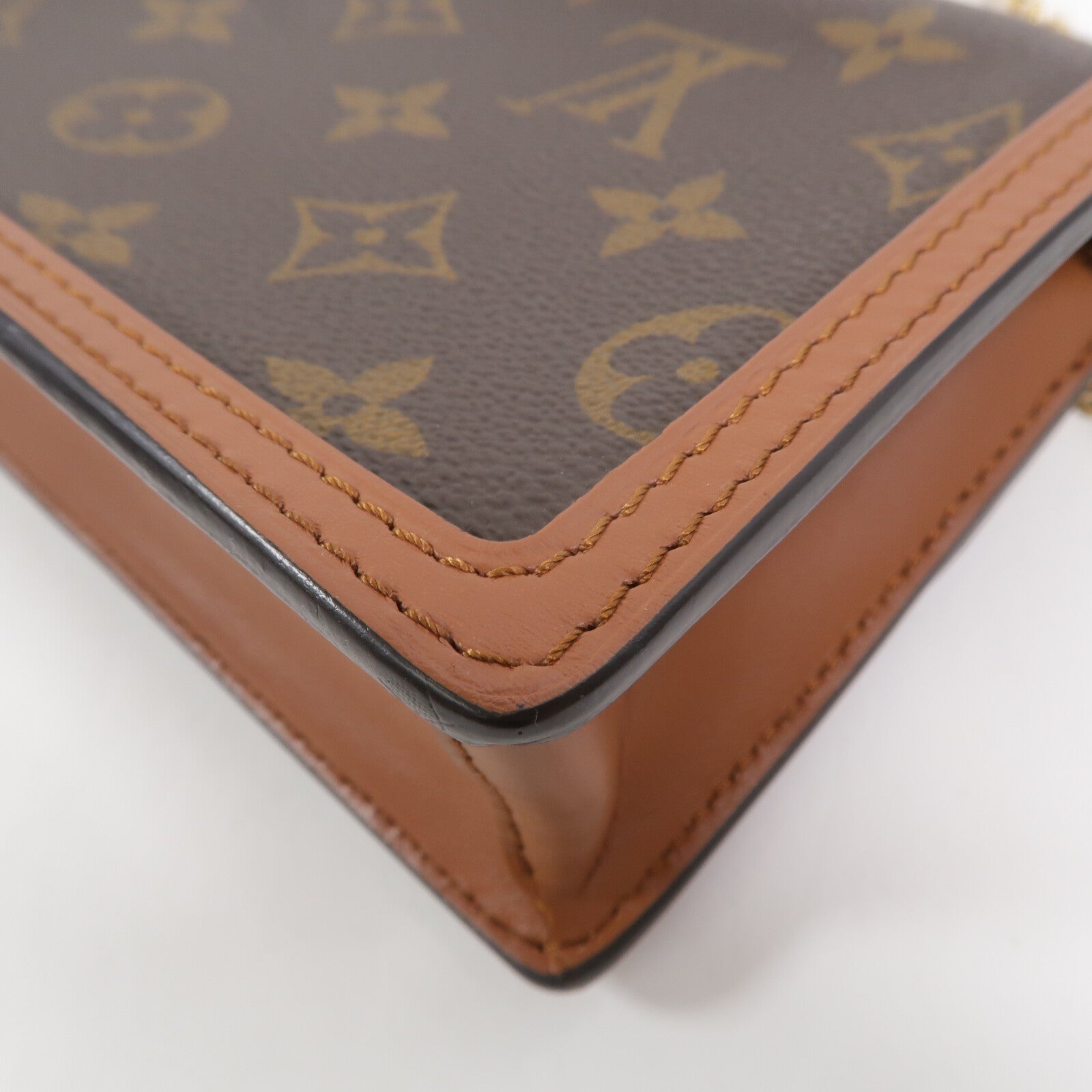 LOUIS VUITTON Monogram Reverse Dauphine肩背袋