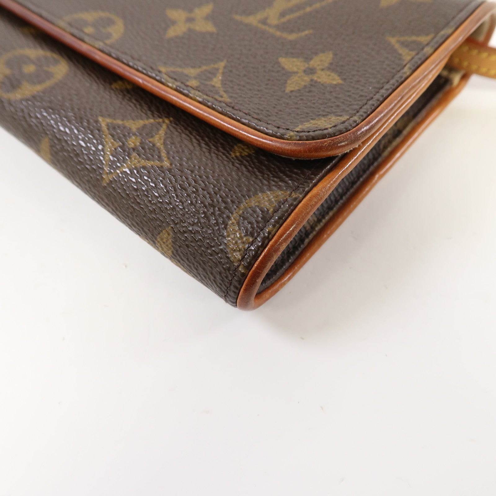 LOUIS VUITTON 【激減優惠】Monogram Pochette Twin GM金扣肩背袋啡色