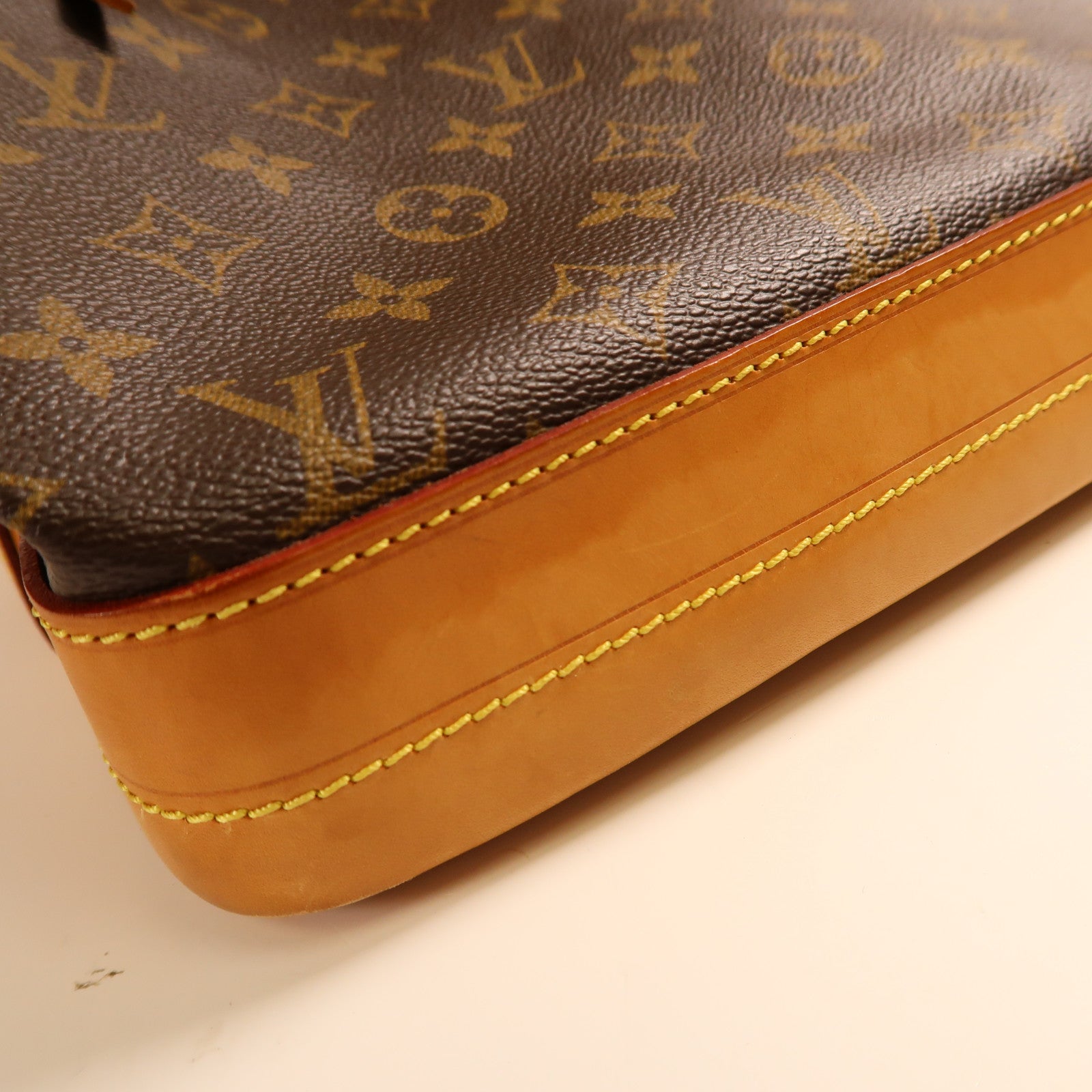 LOUIS VUITTON 【激減優惠】Monogram Noe Bucket Bag金扣肩背袋