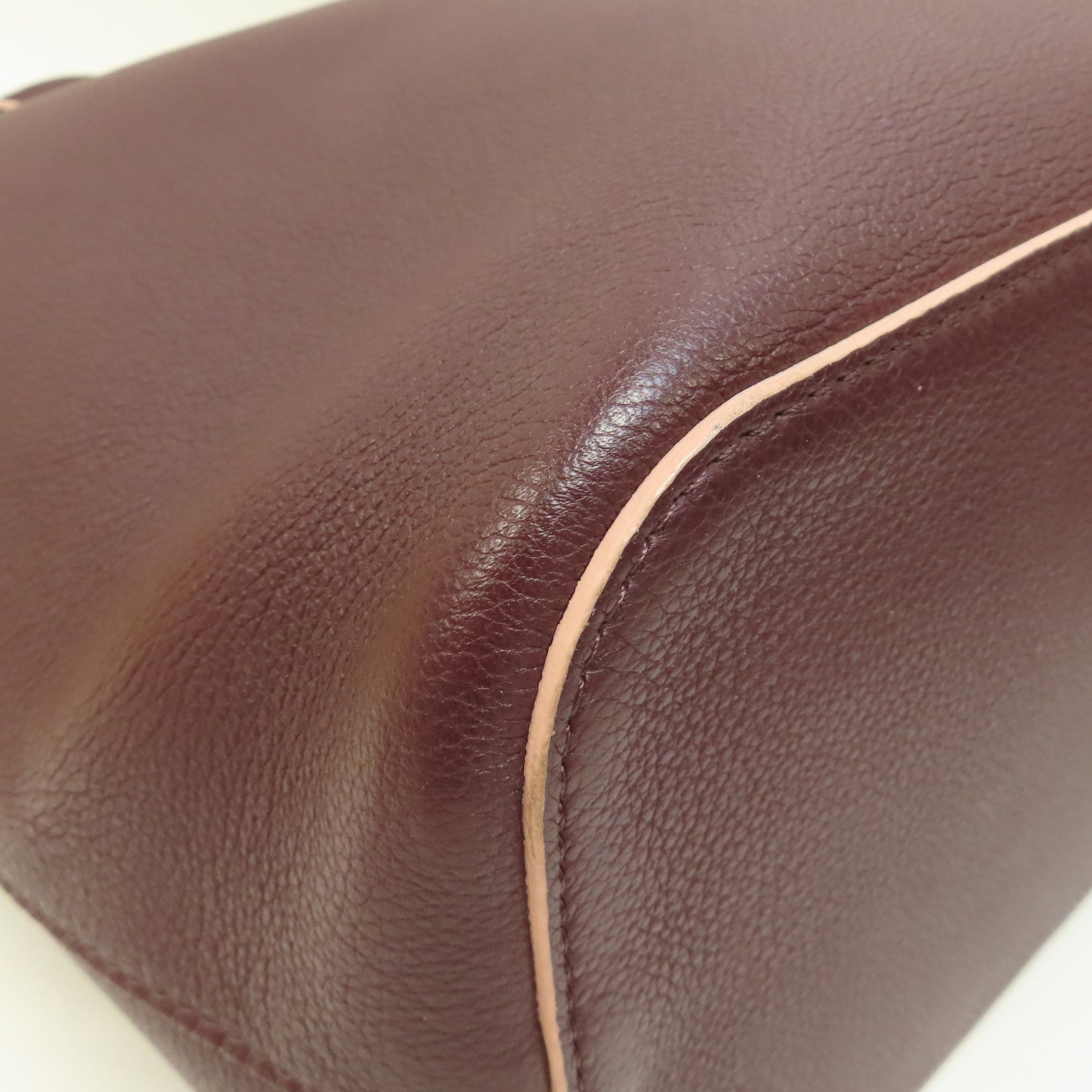 LOUIS VUITTON 【激減優惠】牛皮皮革Lockme Bucket銀扣肩背袋紫色